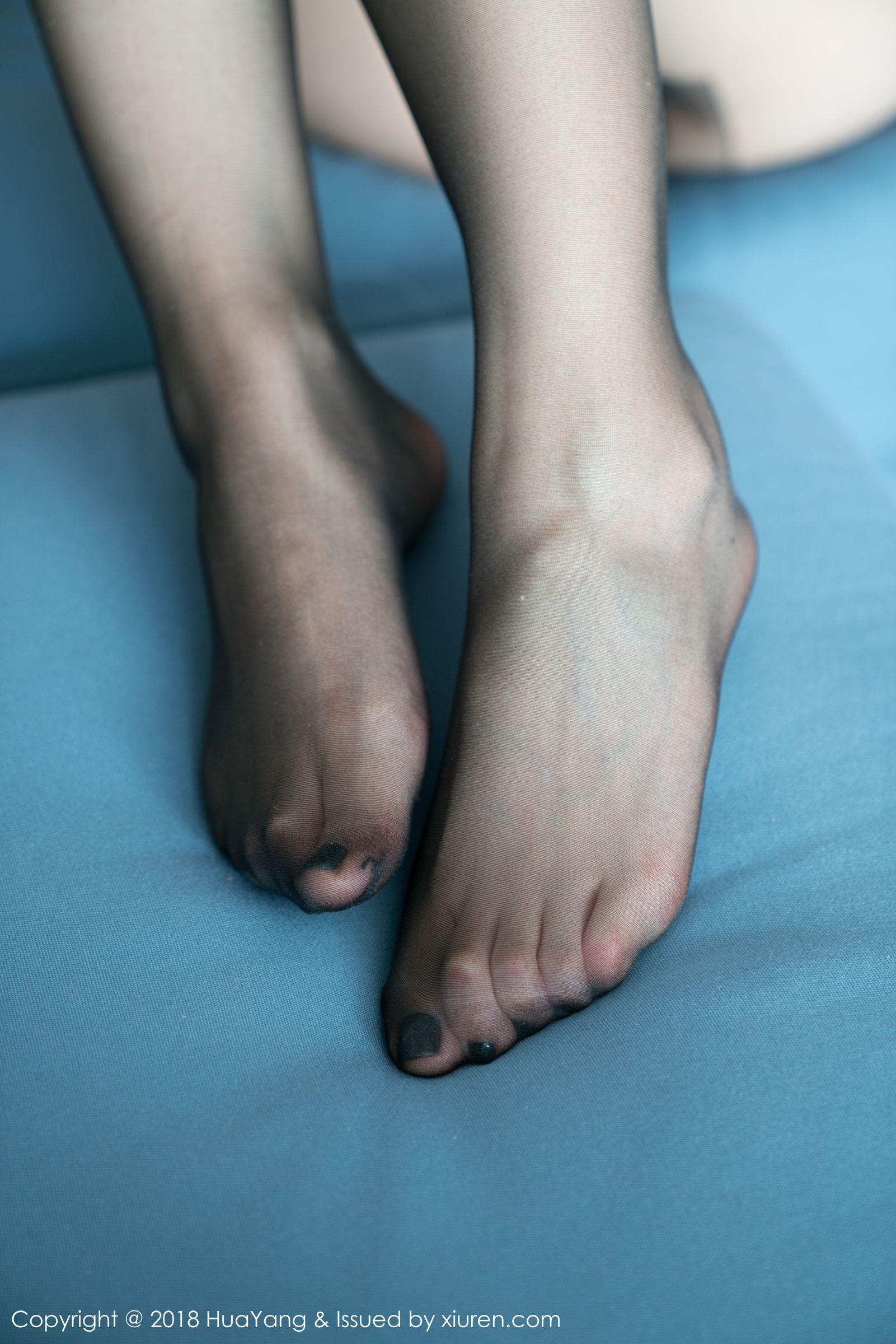 黑丝女神王雨纯 职业OL装戴眼镜