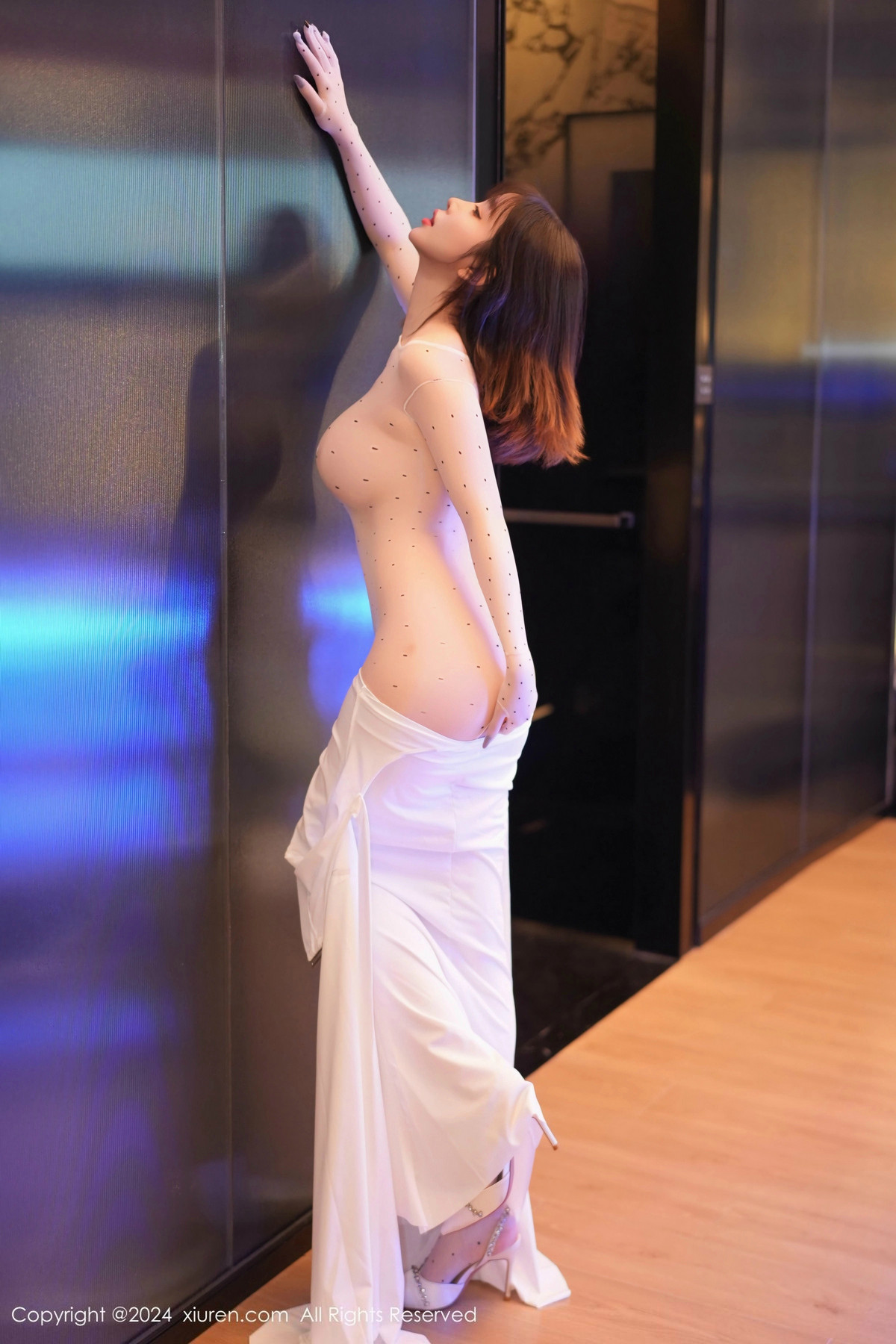 [XiuRen]高清写真图 2024.12.20 No.9629 王雨纯 丝袜美臀
