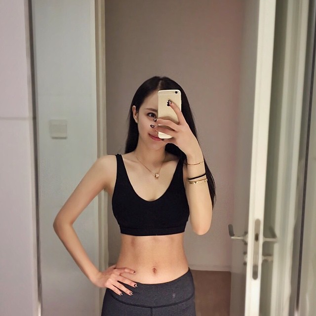 Misselvayy 令人羡慕E奶翘臀白皙美腿正妹
