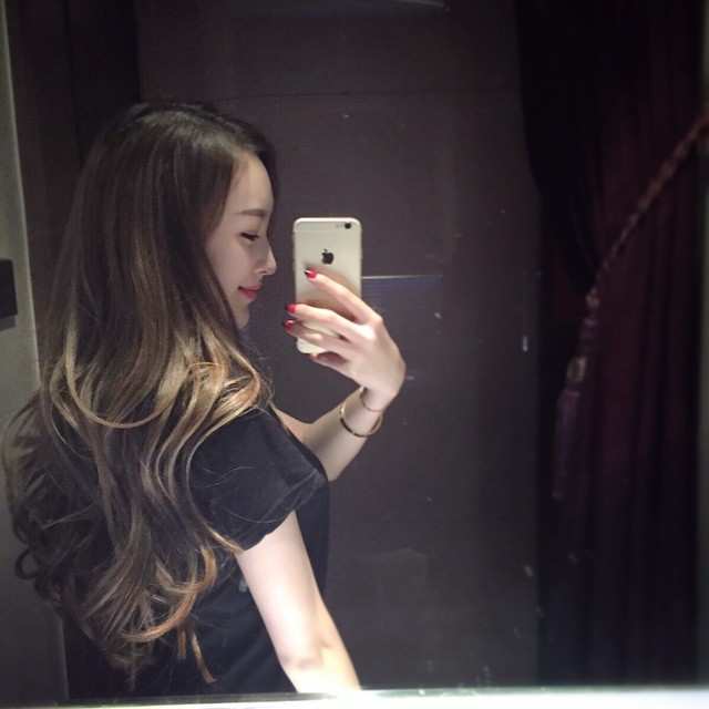 Misselvayy 令人羡慕E奶翘臀白皙美腿正妹