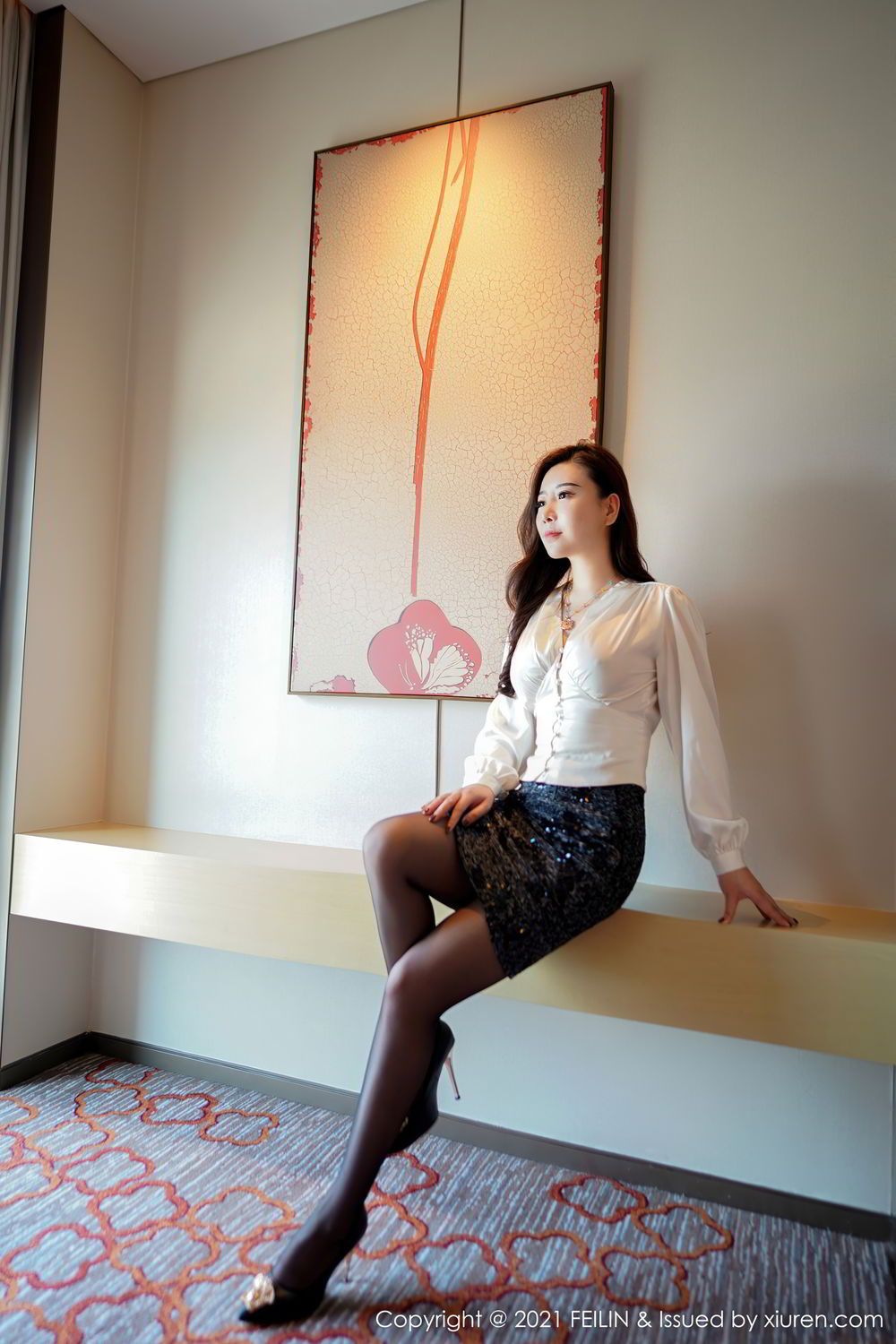 轻熟美女王婉悠 经典都市OL服饰