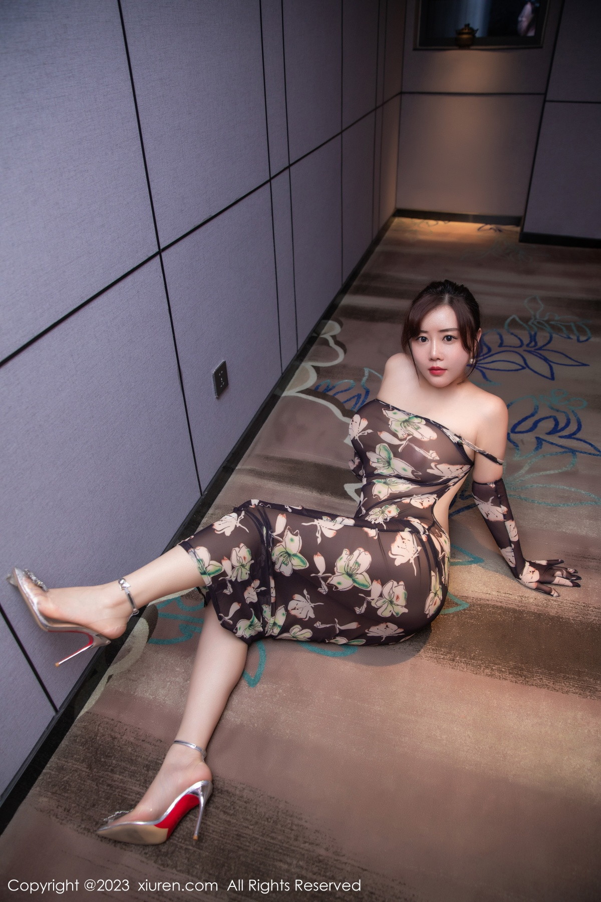 [XiuRen]高清写真图 2023.02.15 No.6265 王婉悠Queen 丰腴美臀
