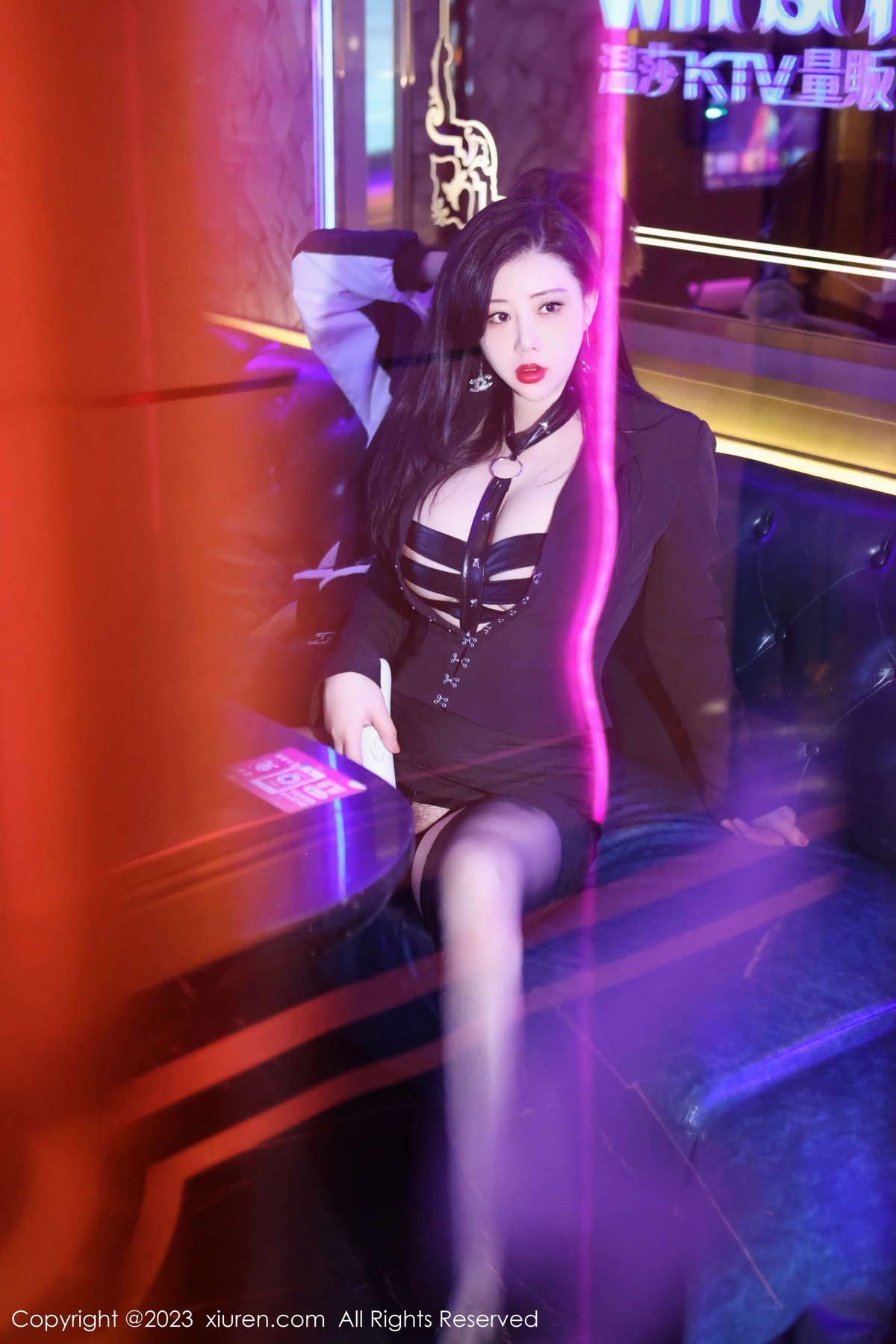 [XiuRen]高清写真图 2023.05.19 No.6766 王婉悠Queen 美臀黑丝