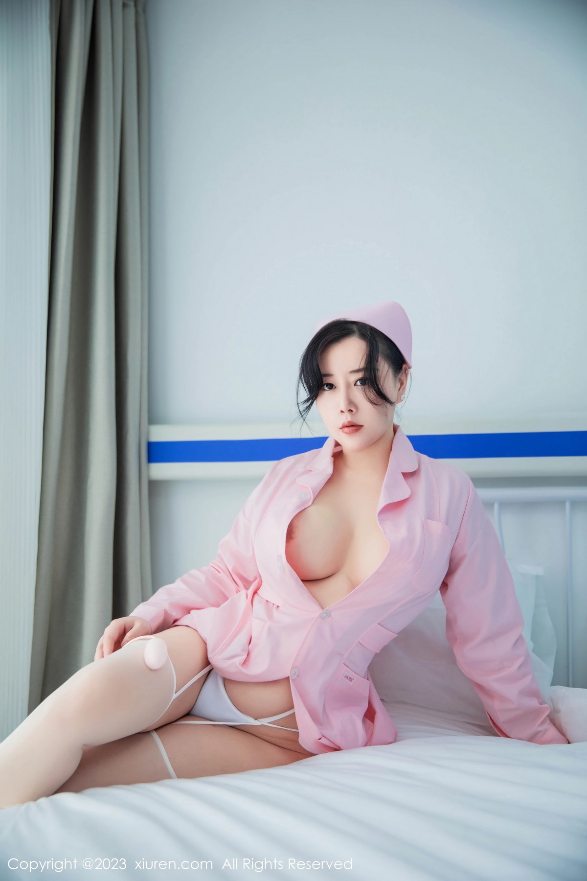 [XiuRen]高清写真图 2023.08.08 No.7199 王婉悠Queen 护士服美臀