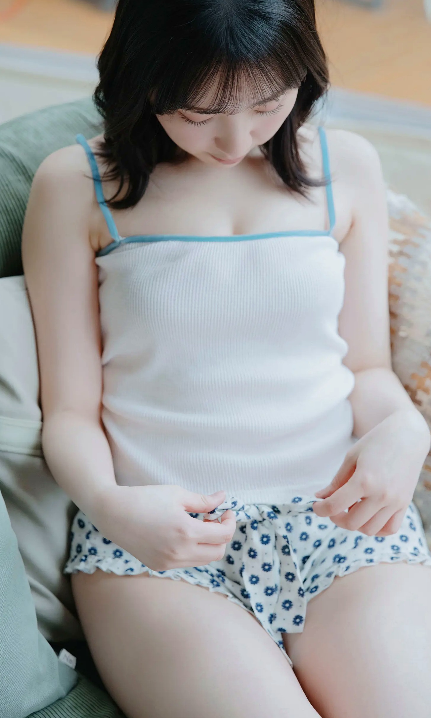 Gallery - 豊田萌絵 - Day by Day 日系清新家居与泳池比基尼写真 [125P]日本清新比基尼泳池治愈系 丰田萌绘女神私房照_秀色女神 - image 2