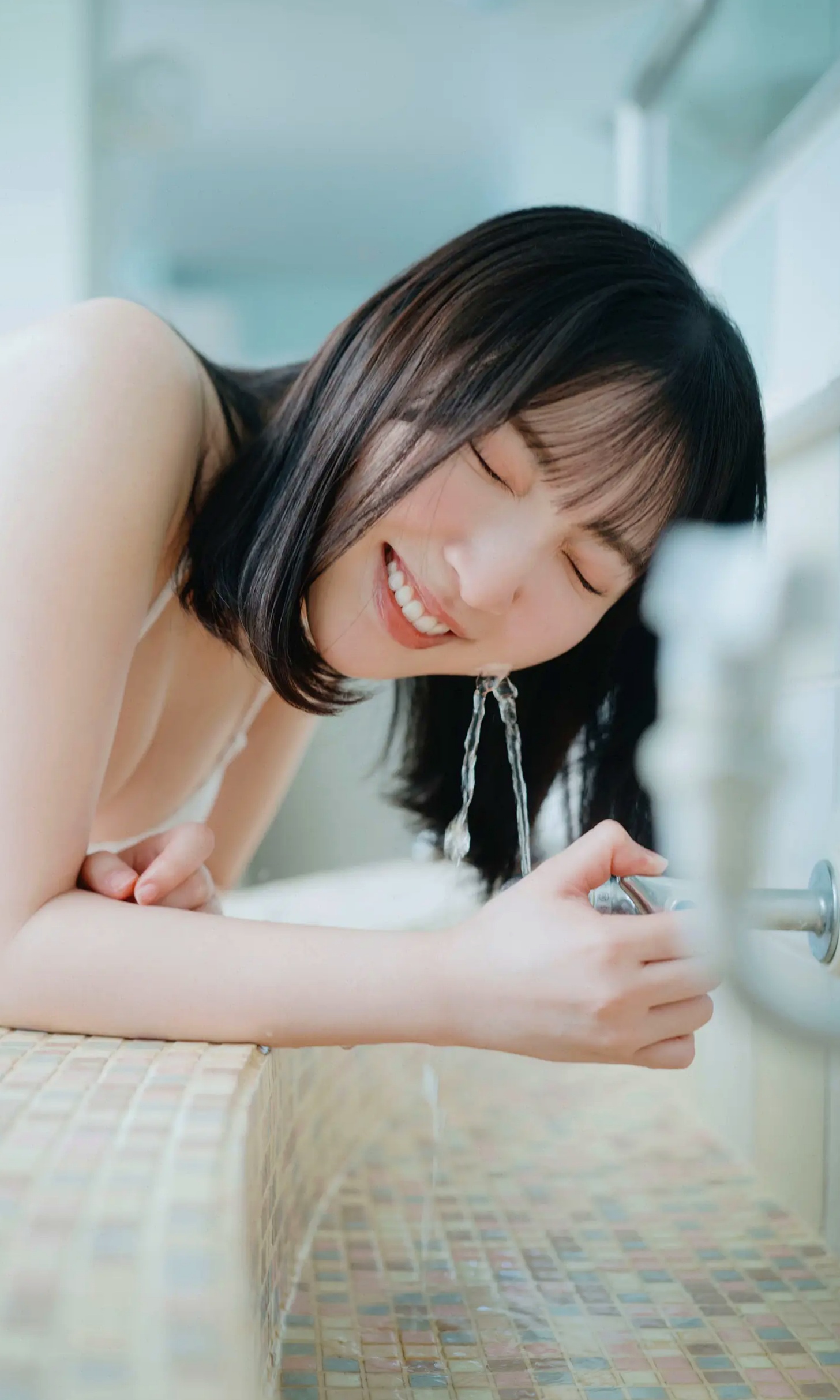 Gallery - 豊田萌絵 - Day by Day 日系清新家居与泳池比基尼写真 [125P]日本清新比基尼泳池治愈系 丰田萌绘女神私房照_秀色女神 - image 19
