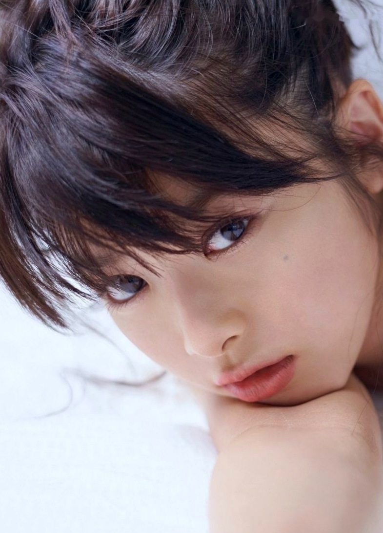 Gallery - PB写真集_馬場ふみか《ぜっぴん》：气质冷艳黑裙与柔美内衣私房绝美写真日本性感尤物人间胸器气质 马场富美加女神私房照_秀色女神 - image 4
