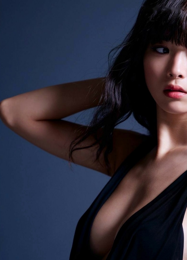 Gallery - PB写真集_馬場ふみか《ぜっぴん》：气质冷艳黑裙与柔美内衣私房绝美写真日本性感尤物人间胸器气质 马场富美加女神私房照_秀色女神 - image 85