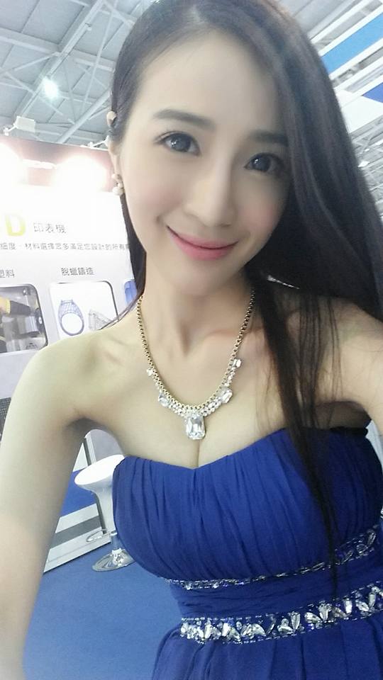 邱俐颖Ray 气质出众的超正的音乐教师