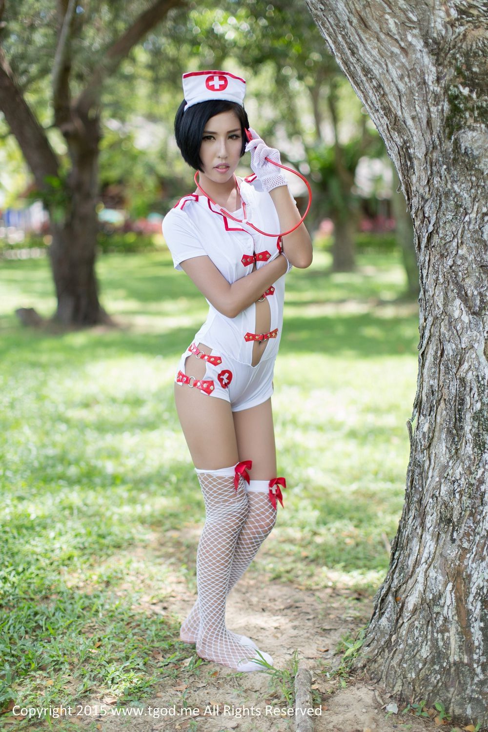 娜依灵儿-这位护士有点冷 [TGOD推女神]高清写真图