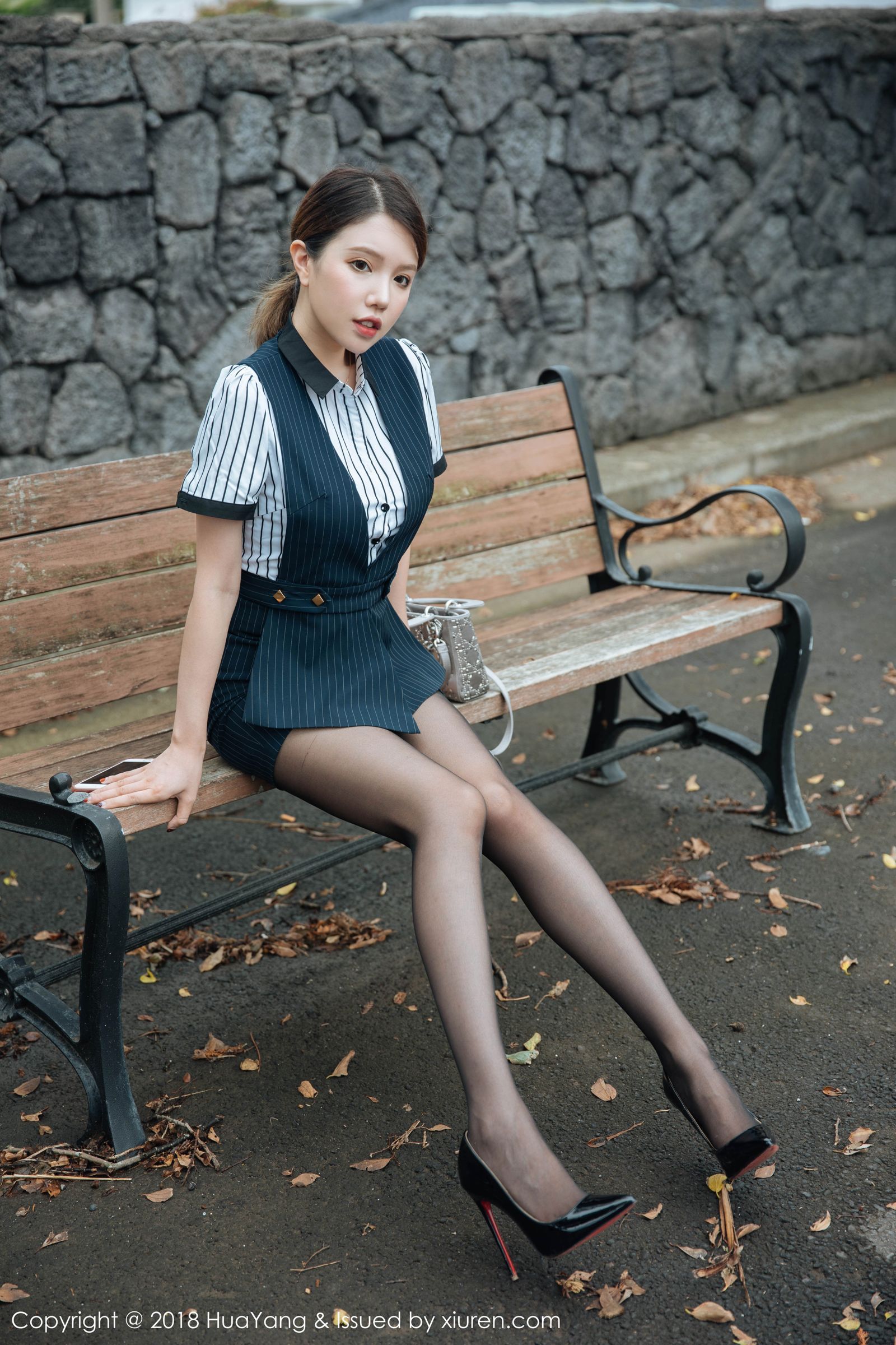 性感女神黄楽然 超多黑丝足量放送