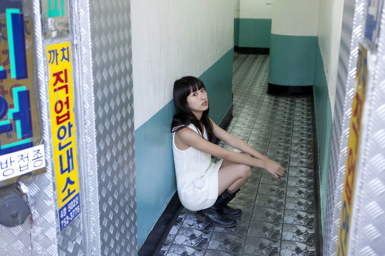 入矢麻衣-《一瞬で恋に落ちた!!》[YSWeb]高清写真图套图写真图集Vol.386