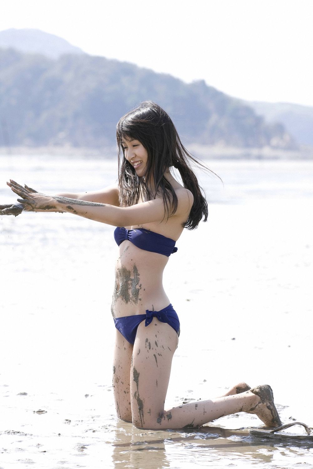 入矢麻衣-《一瞬で恋に落ちた!!》[YSWeb]高清写真图套图写真图集Vol.386
