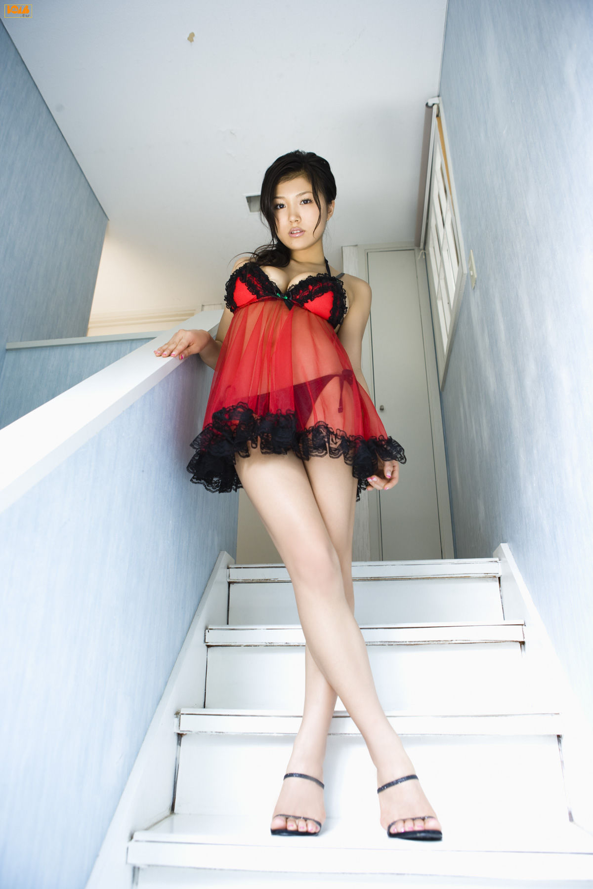 爱衣(愛衣)-[Bomb.TV]高清写真图套图写真图集2007-11