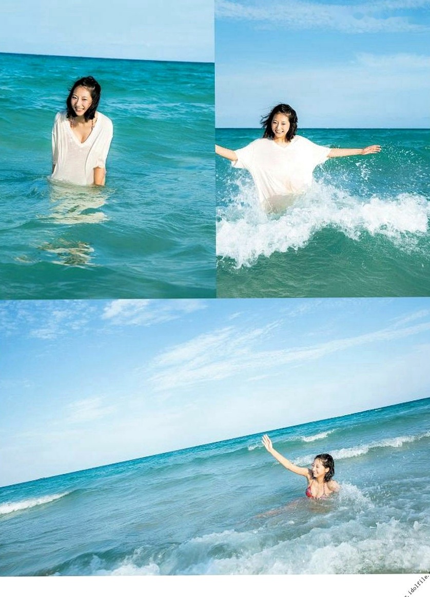 Gallery - 武田玲奈2nd写真集「rena」高清套图：清纯少女泳装泳池私房与纽约街拍日本清纯私房照治愈系萝莉 武田玲奈女神私房照_秀色女神 - image 34