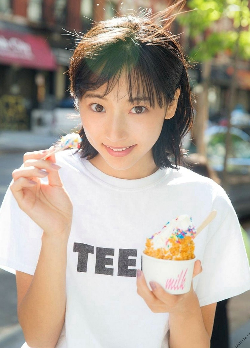 Gallery - 武田玲奈2nd写真集「rena」高清套图：清纯少女泳装泳池私房与纽约街拍日本清纯私房照治愈系萝莉 武田玲奈女神私房照_秀色女神 - image 124