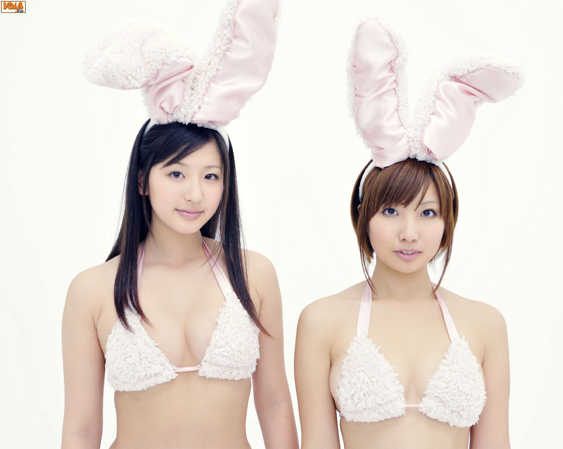 夏垣佳奈、村上友梨-[Bomb.TV]高清写真图套图写真图集Mimi Girls2011-01