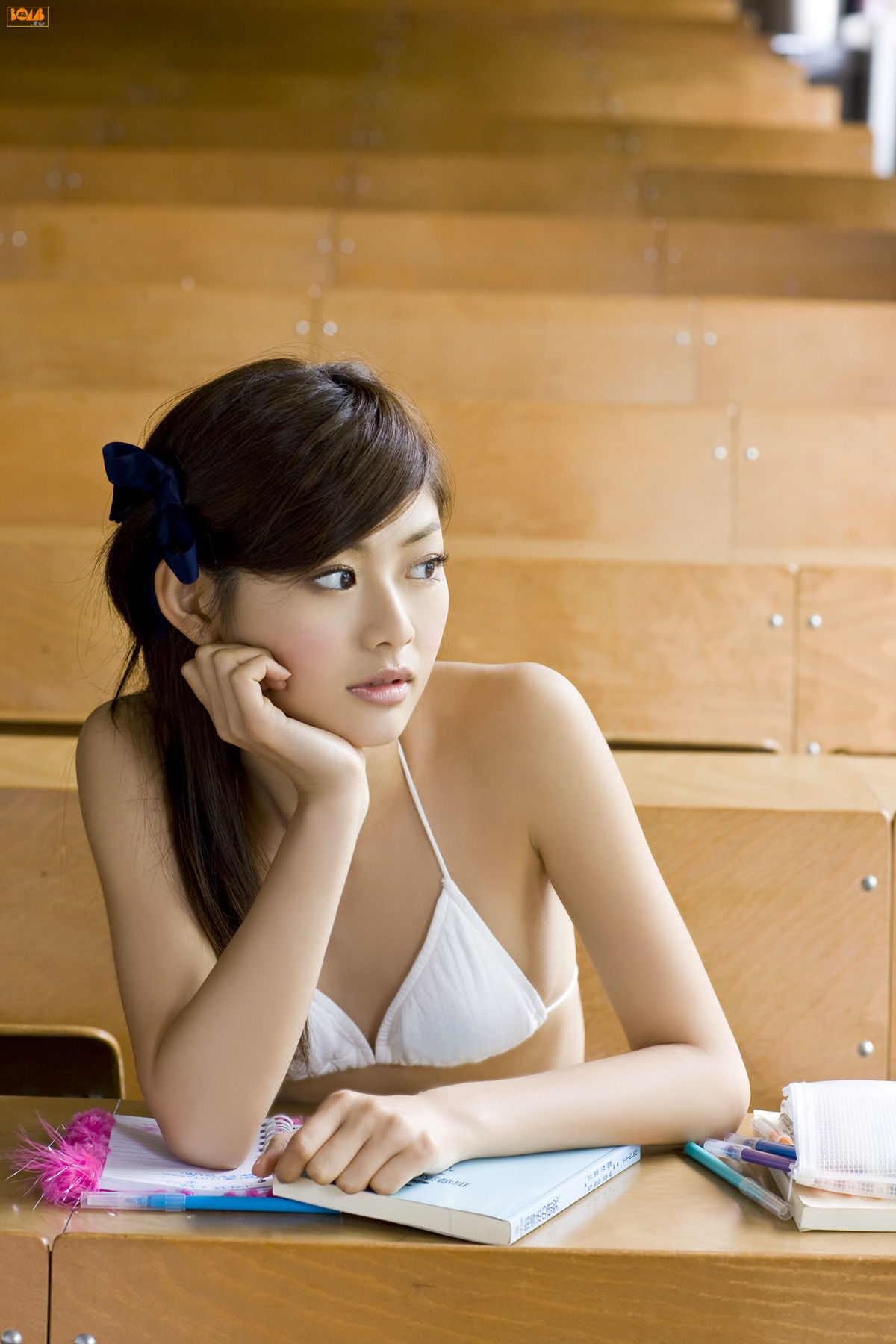 佐藤里香(さとう里香)-[Bomb.TV]高清写真图套图写真图集2008-07