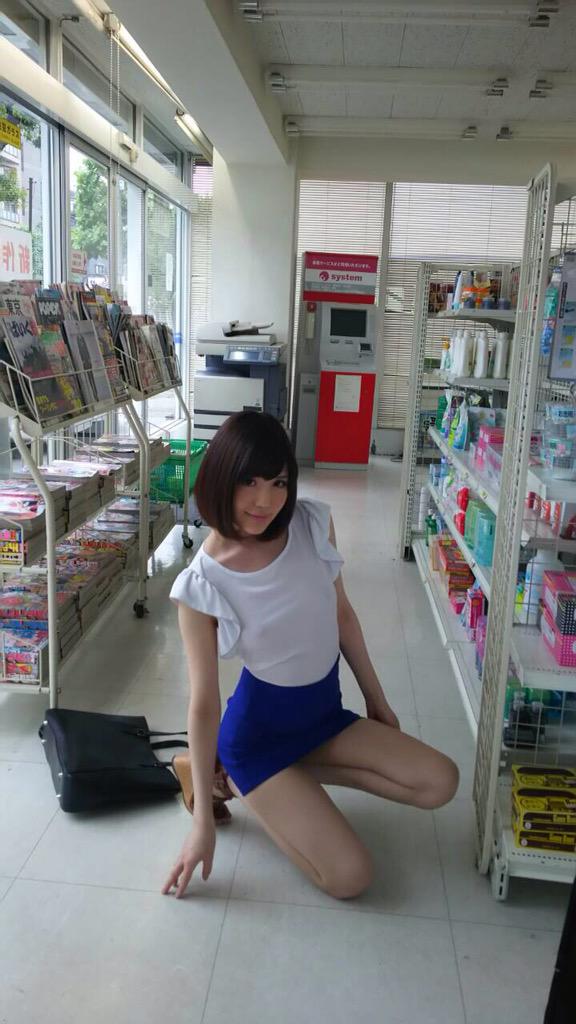有贺由爱(有賀ゆあ) 维特私房照诱惑写真图