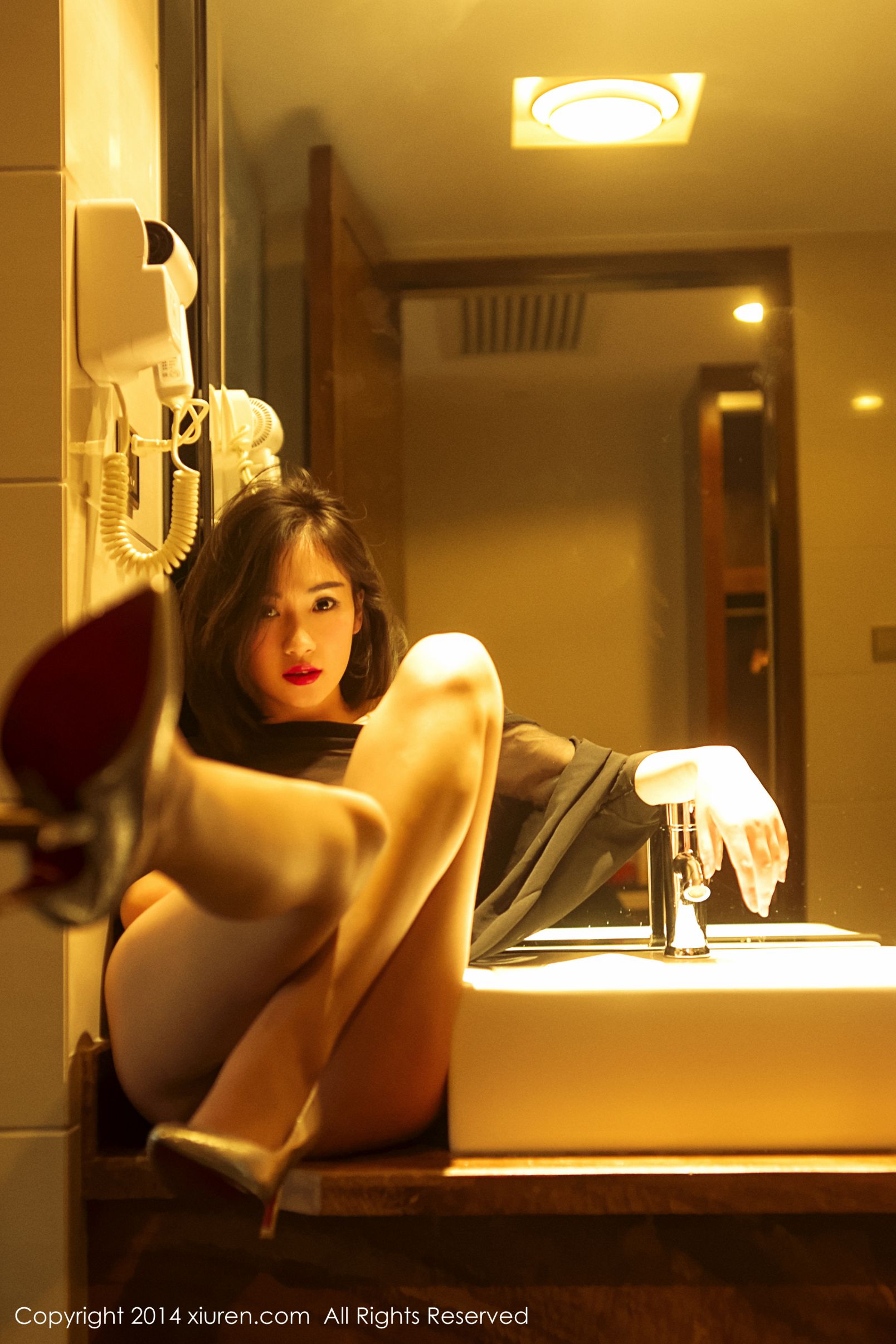 MAGIC-秀人网女神MAGIC[XIUREN]高清写真图XR20140821N00206