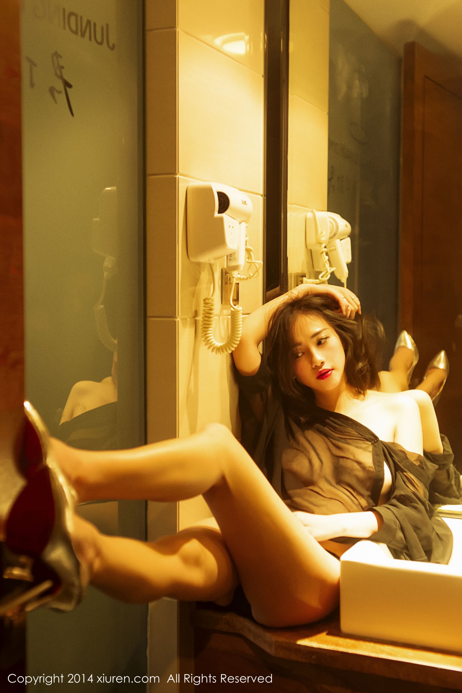 MAGIC-秀人网女神MAGIC[XIUREN]高清写真图XR20140821N00206