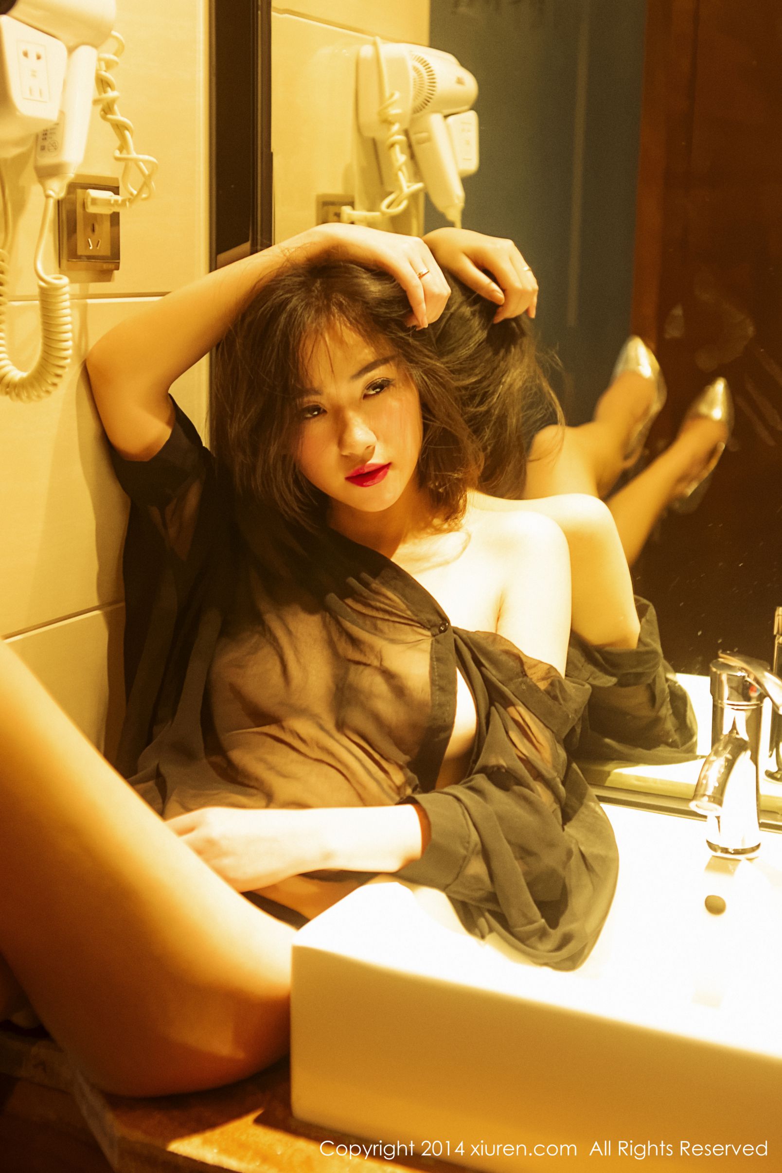 MAGIC-秀人网女神MAGIC[XIUREN]高清写真图XR20140821N00206