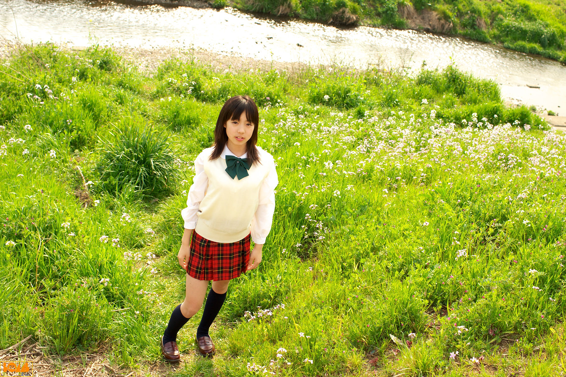 山下菜菜子(山下菜々子)-[Bomb.TV]高清写真图套图写真图集2008-10