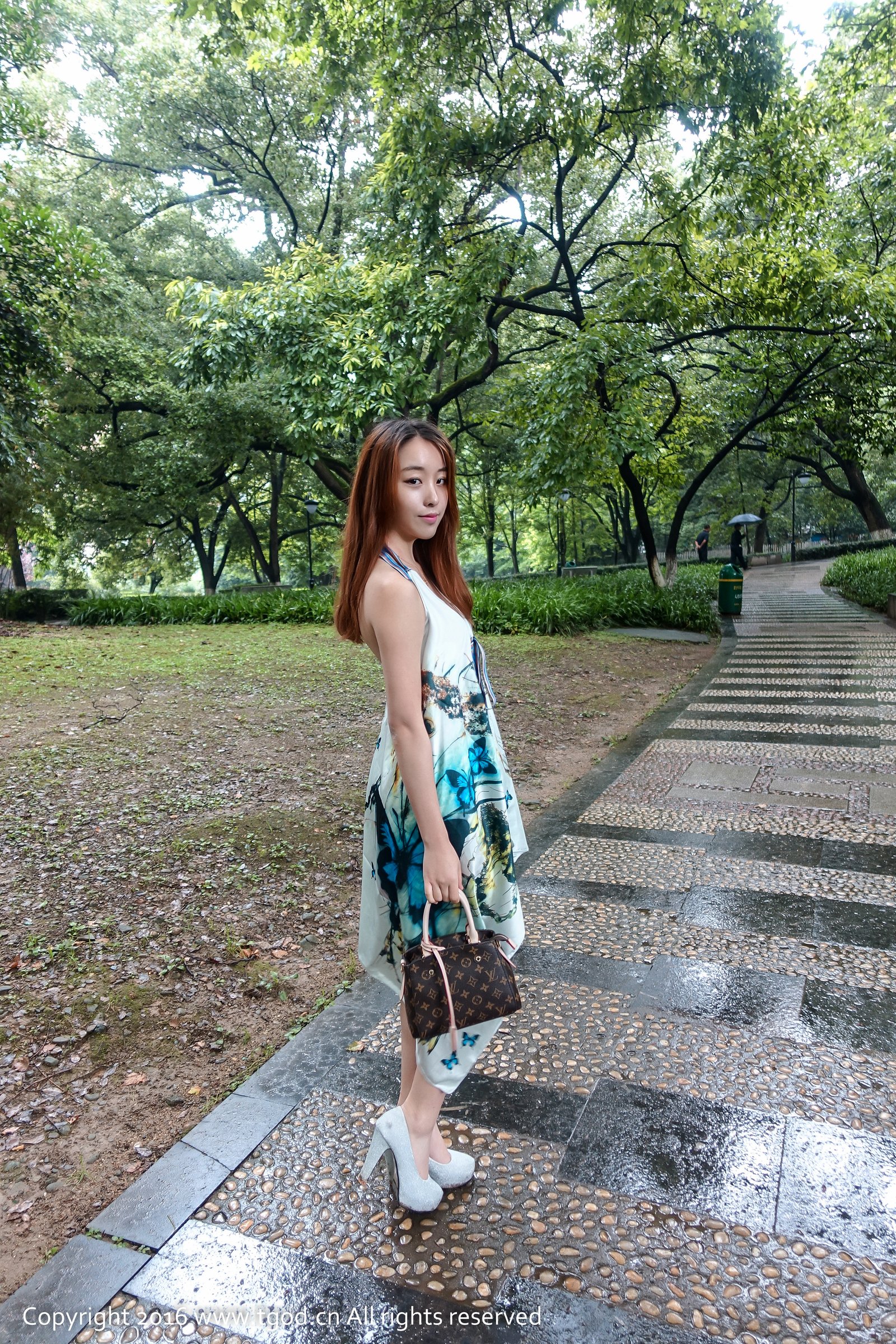 梓萱Crystal [TGOD推女神]高清写真图宜昌旅拍 第三刊 ~