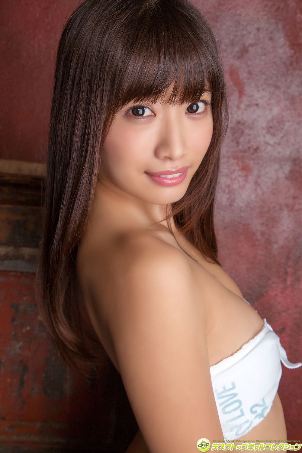 為近あんな [DGC]高清写真图No.1291 バレエで鍛えられた自慢の美尻を見てね!
