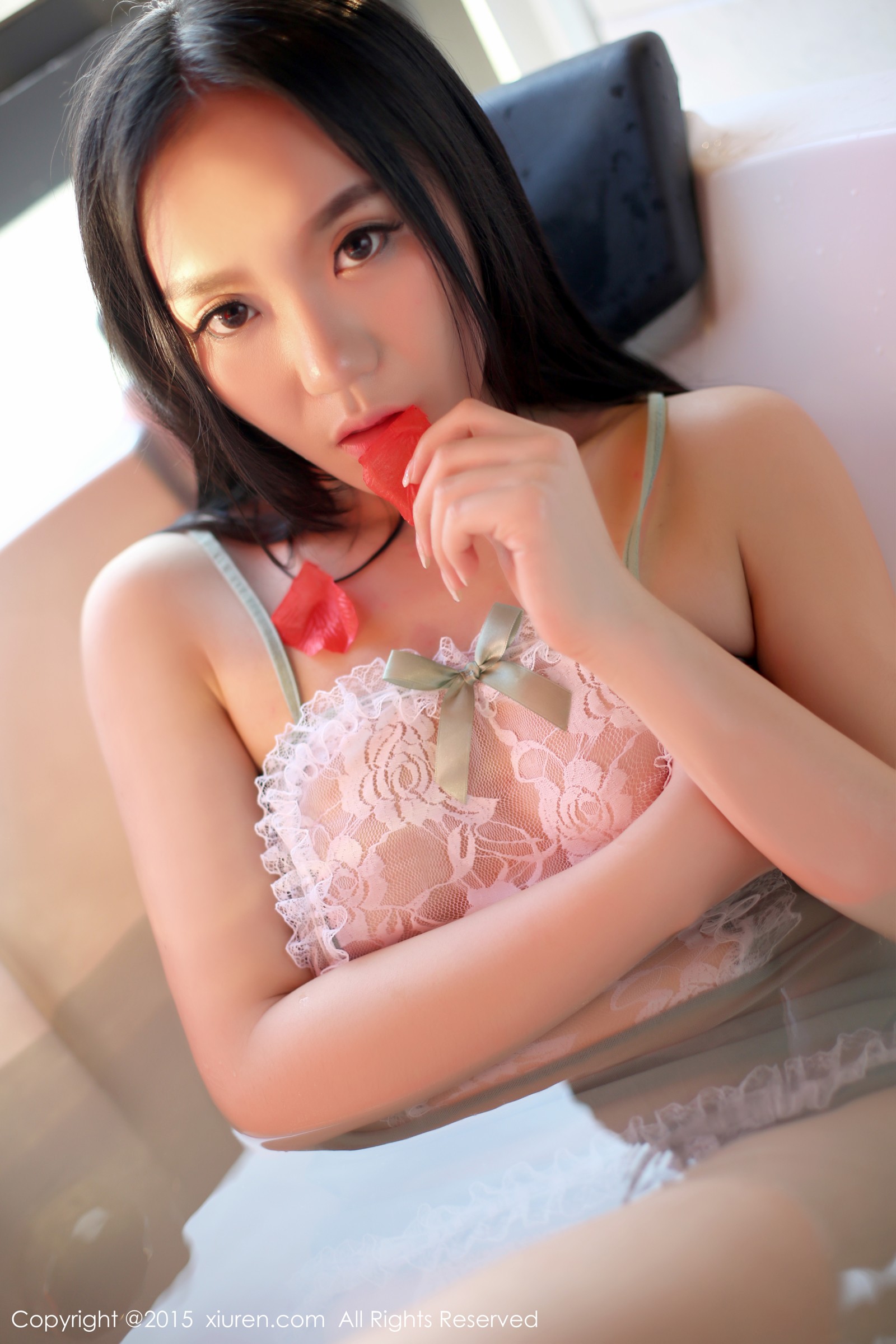 Jennifer小若 [XIUREN秀人网]高清写真图2015.06.24 XR20150624N00343