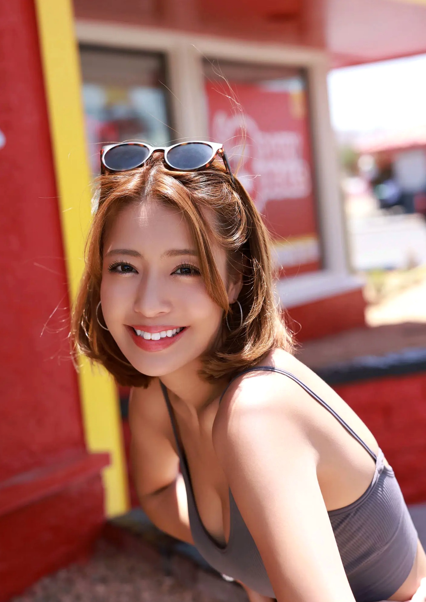 橋本梨菜 - Lina’s All Best Selection 小麦色女神性感比基尼私房写真 [100P]