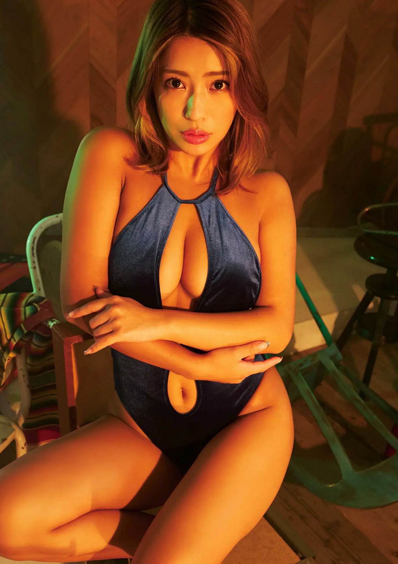 橋本梨菜 - 挑発アマゾネス [57P] 小麦色性感内衣大尺度野性写真