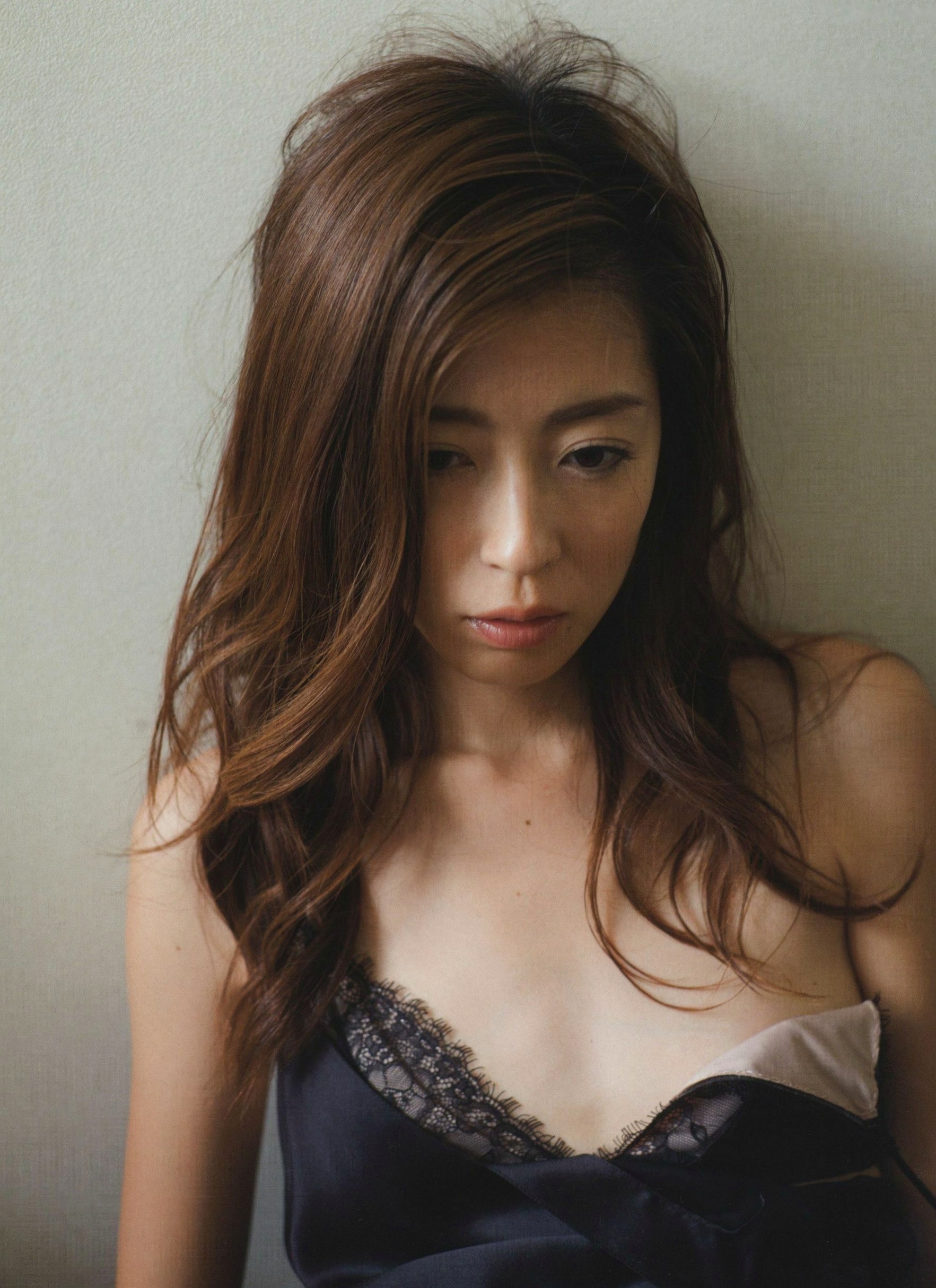 Gallery - PB写真集_中村愛美：《Lyin' Eyes》唯美纯真写真，高清捕捉自然户外与私房瞬间日本清纯私房照气质 中村爱美女神私房照_秀色女神 - image 67