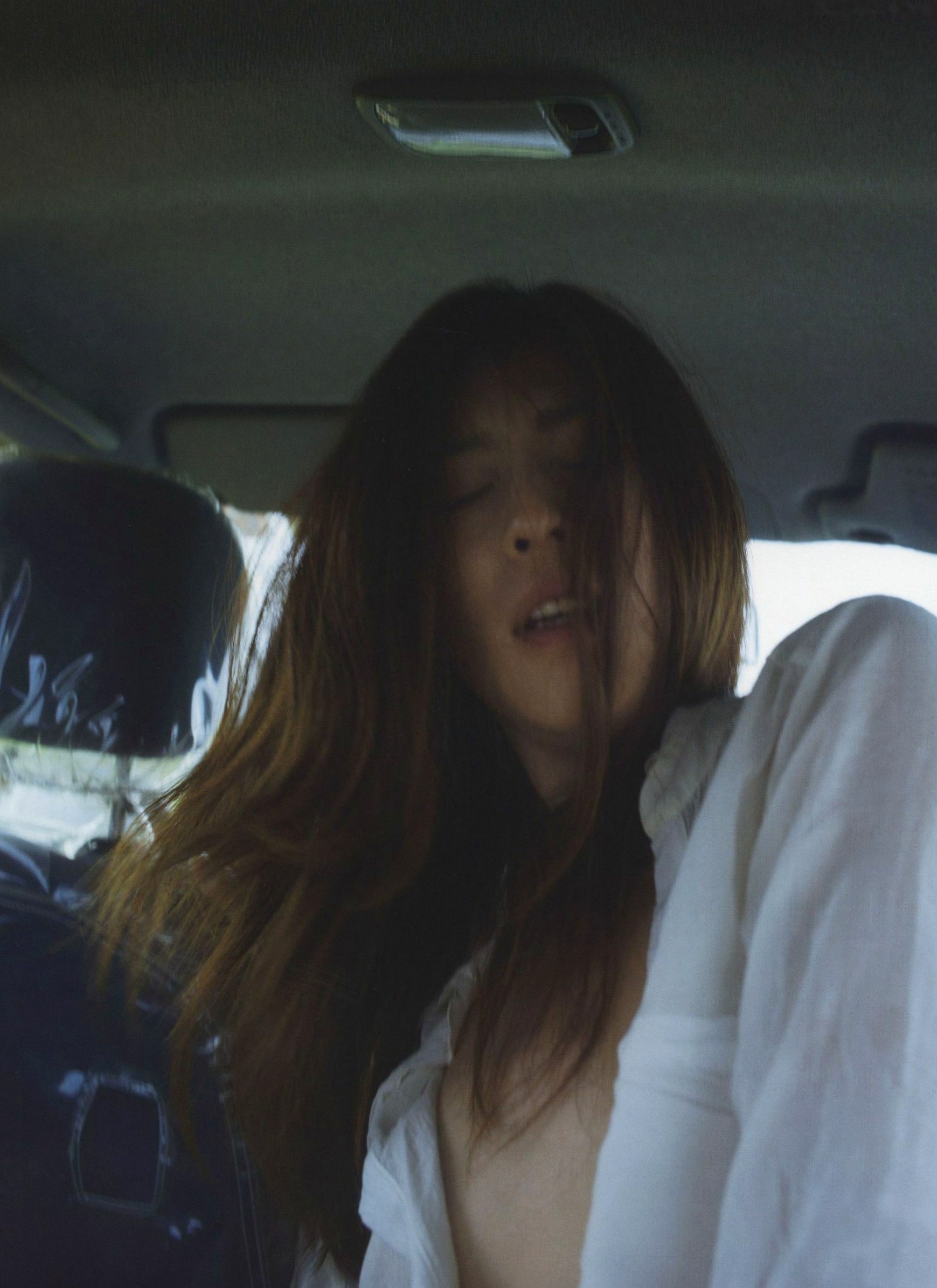 Gallery - PB写真集_中村愛美：《Lyin' Eyes》唯美纯真写真，高清捕捉自然户外与私房瞬间日本清纯私房照气质 中村爱美女神私房照_秀色女神 - image 92