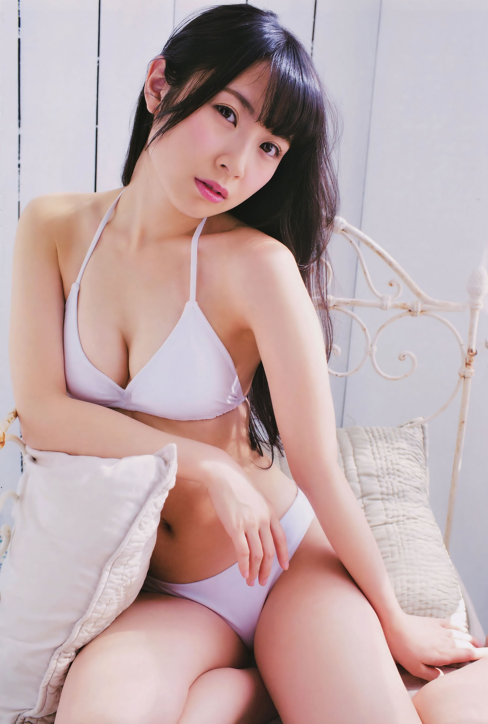 [UTB]高清写真图2015.05 西野七瀬 高柳明音 込山榛香 伊藤万理華 鞘師里保 鈴木愛理 岡井千聖 + 别册付録 白石麻衣 中元日芽香 深川麻衣 和田まあやの