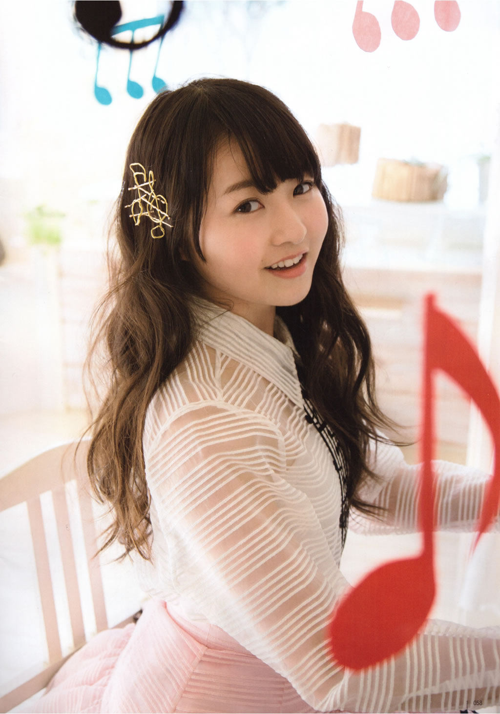 [UTB]高清写真图2015.05 西野七瀬 高柳明音 込山榛香 伊藤万理華 鞘師里保 鈴木愛理 岡井千聖 + 别册付録 白石麻衣 中元日芽香 深川麻衣 和田まあやの