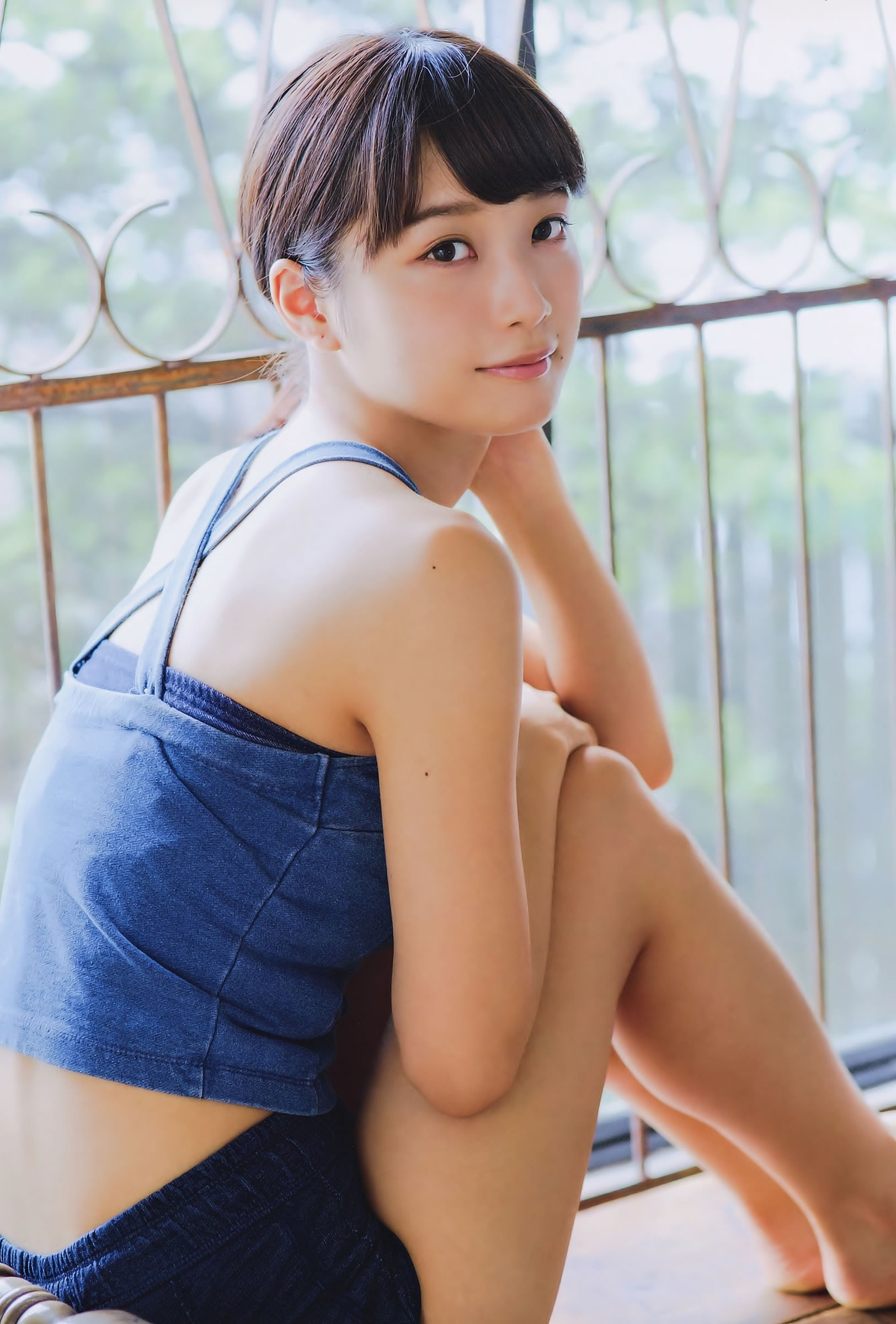 [UTB]高清写真图2015.05 西野七瀬 高柳明音 込山榛香 伊藤万理華 鞘師里保 鈴木愛理 岡井千聖 + 别册付録 白石麻衣 中元日芽香 深川麻衣 和田まあやの