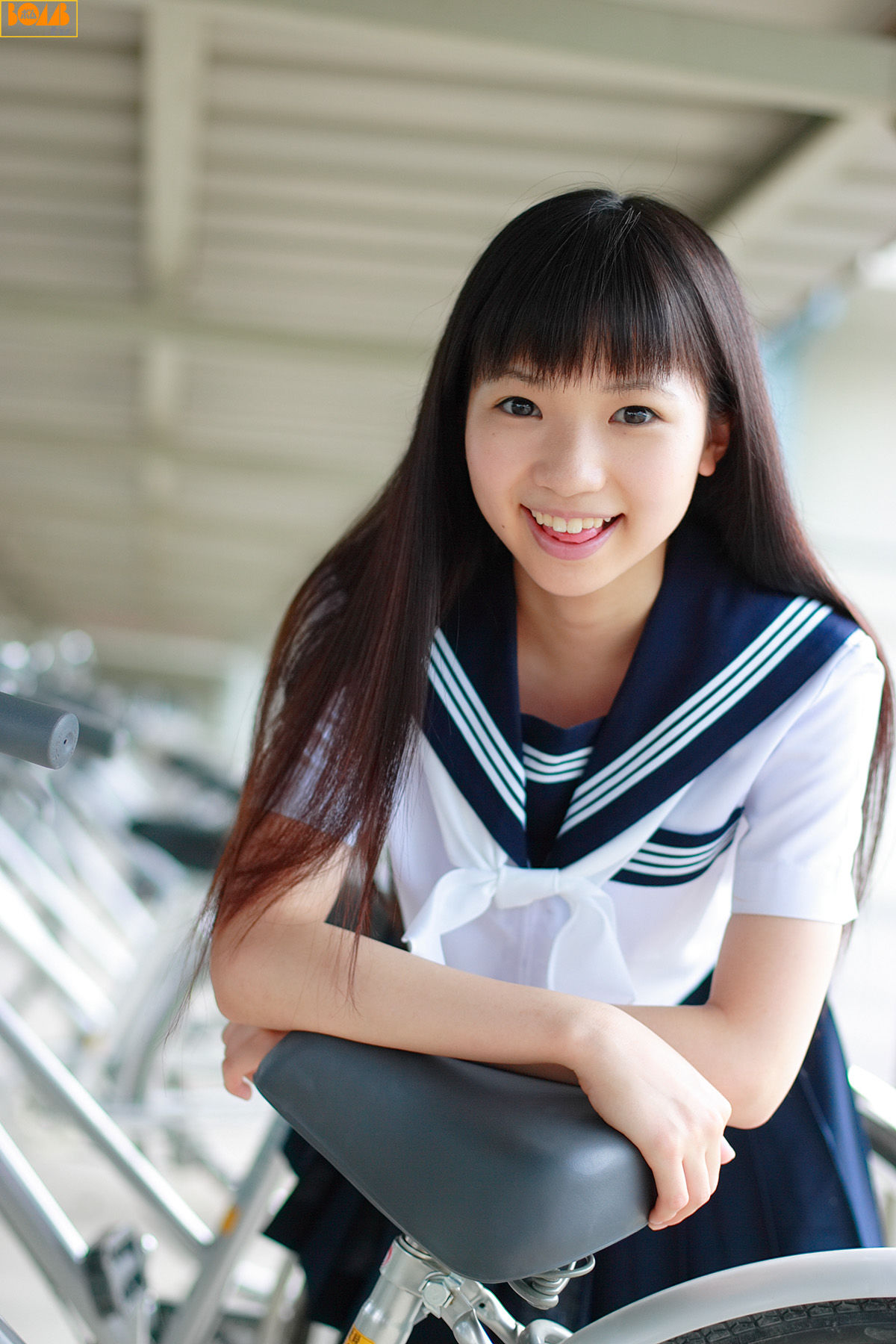 八锹里美-[Bomb.TV]高清写真图套图写真图集2006-09