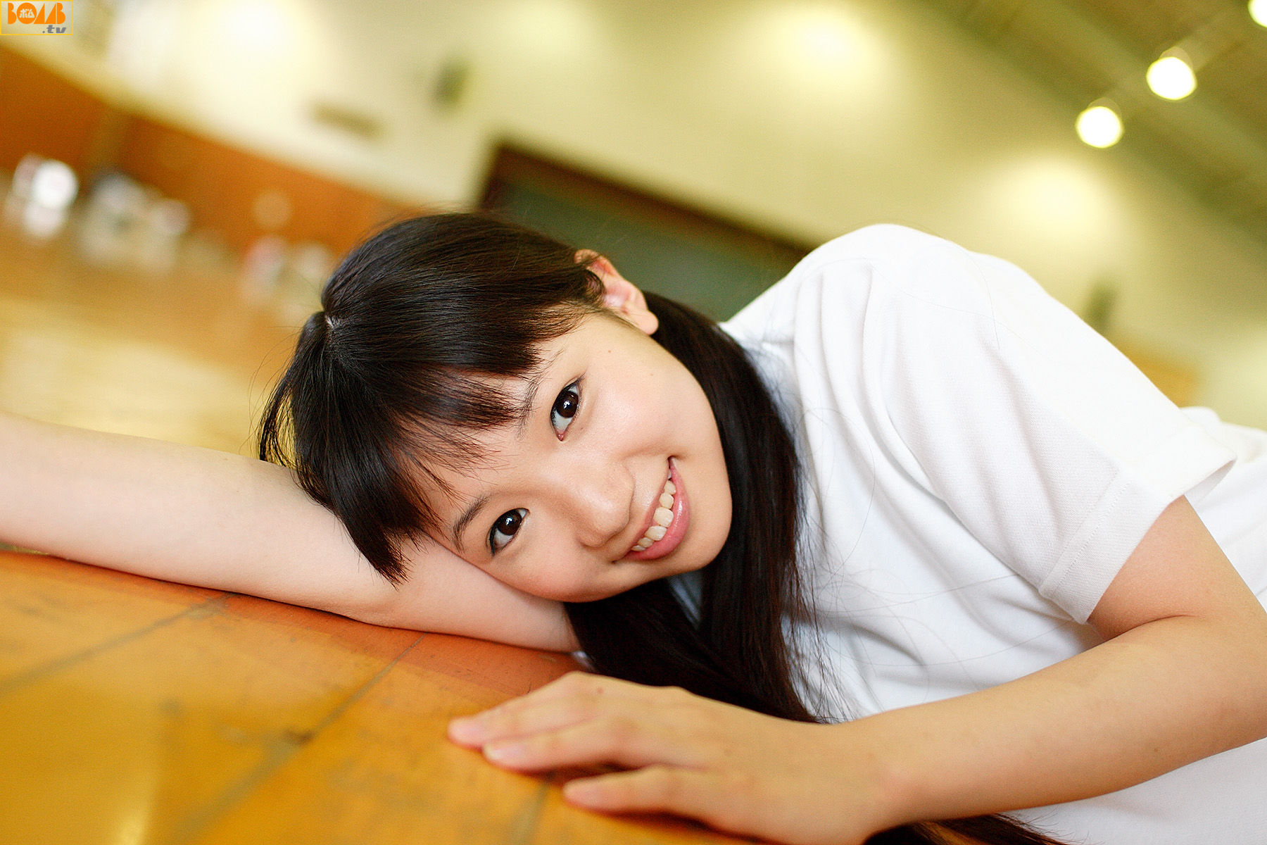 八锹里美-[Bomb.TV]高清写真图套图写真图集2006-09