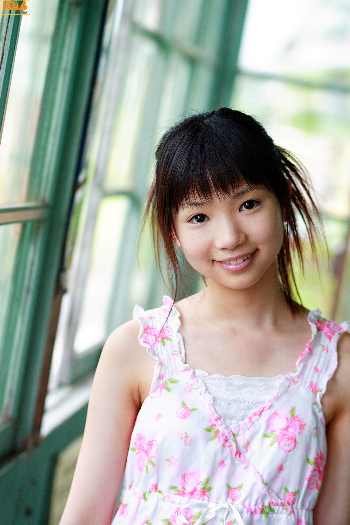 八锹里美-[Bomb.TV]高清写真图套图写真图集2006-09