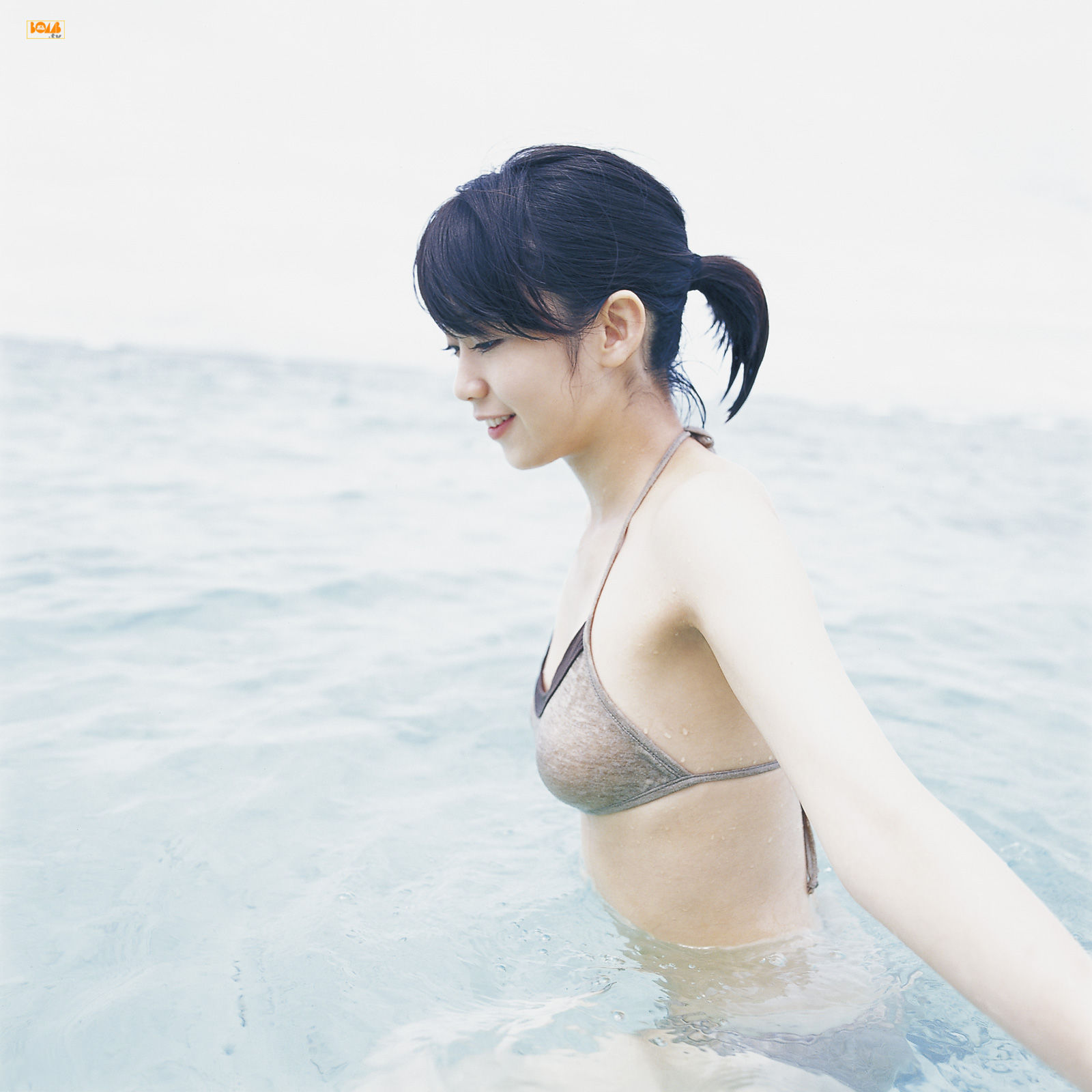 秋山依里(秋山奈々)-[Bomb.TV]高清写真图套图写真图集2007-12