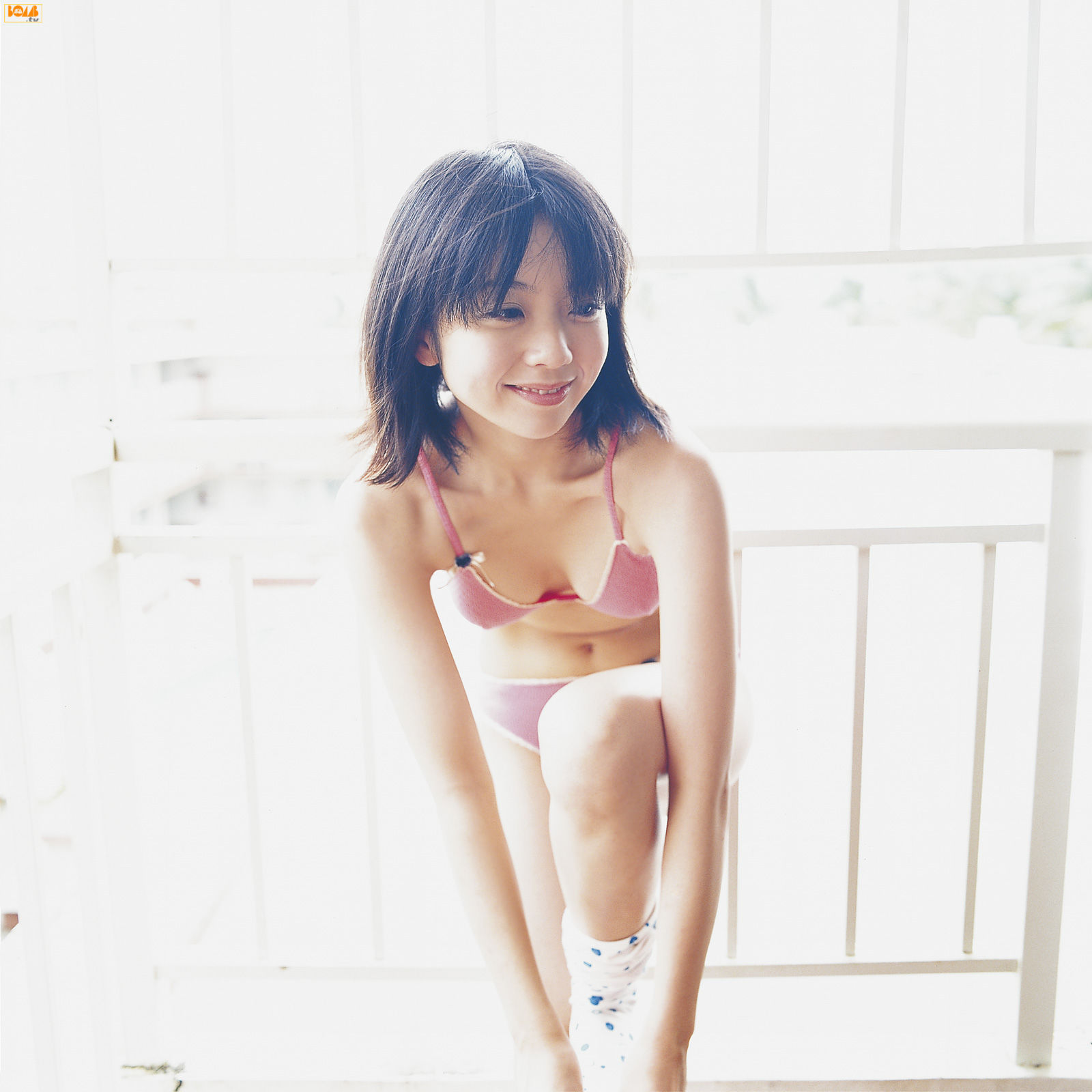 秋山依里(秋山奈々)-[Bomb.TV]高清写真图套图写真图集2008-01