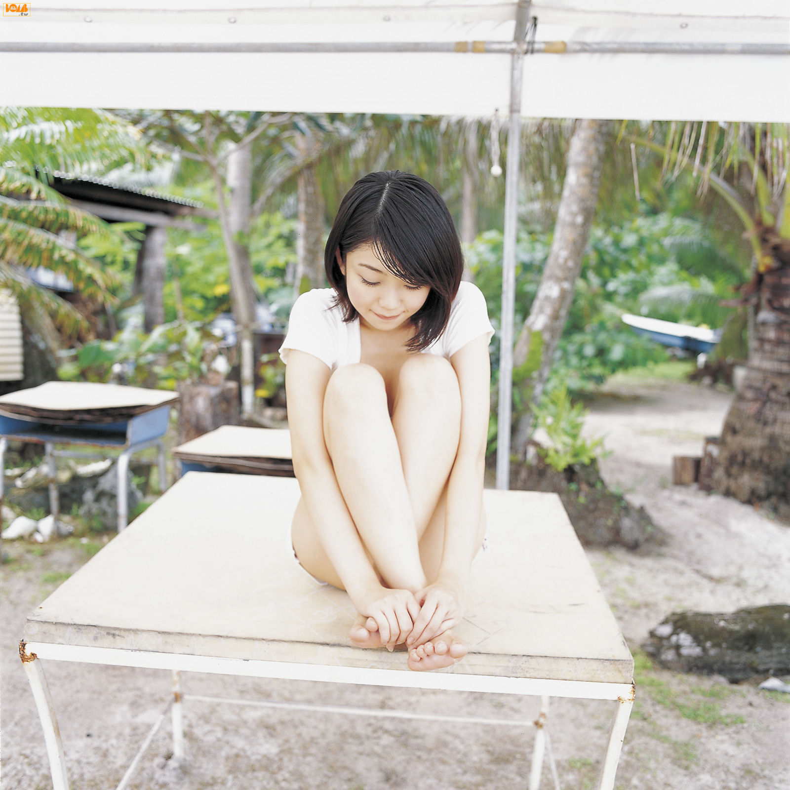 秋山依里(秋山奈々)-[Bomb.TV]高清写真图套图写真图集2008-01