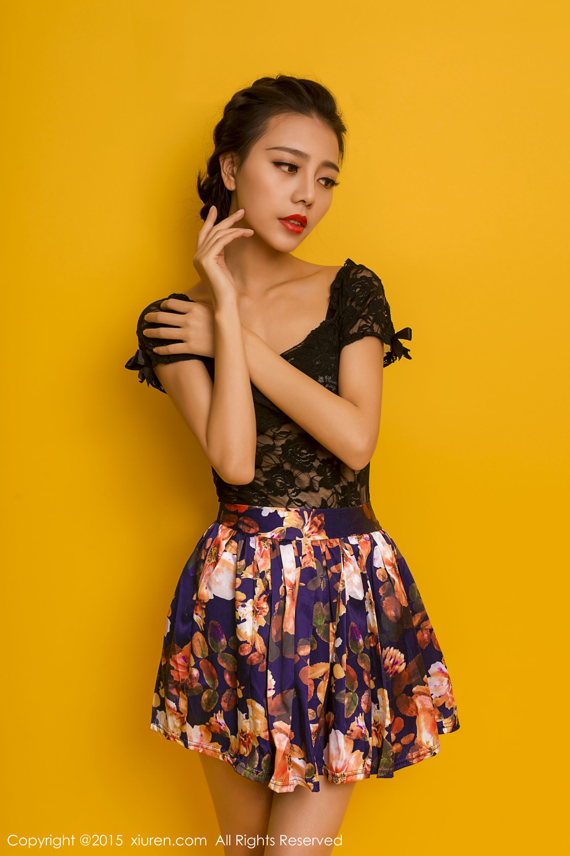 HONEYAL(洪可爱哪艳)-《Love Potion》[xiuren秀人网]高清写真图套图写真图集