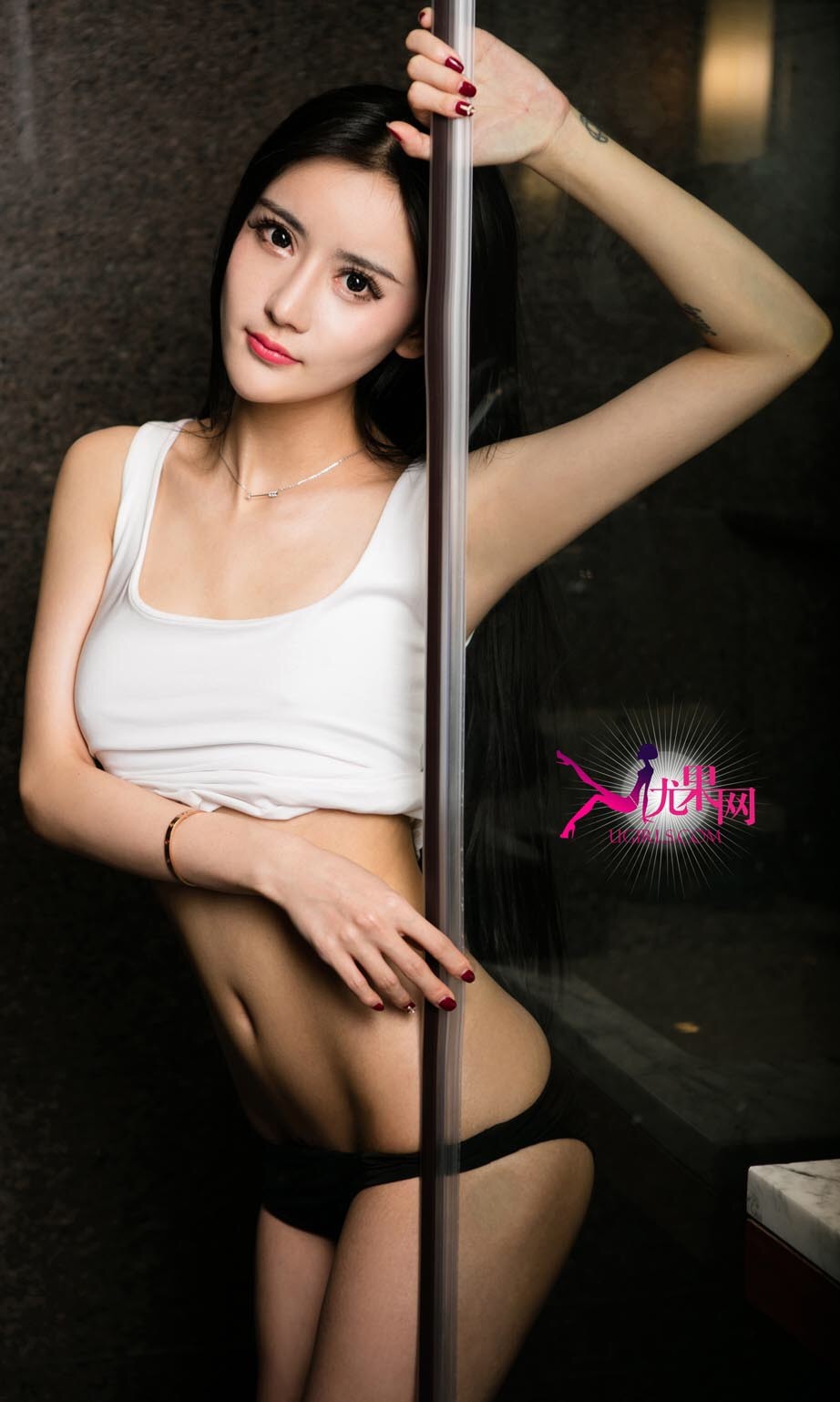 金子熙 [爱尤物]高清写真图VOL.258 甜言蜜语