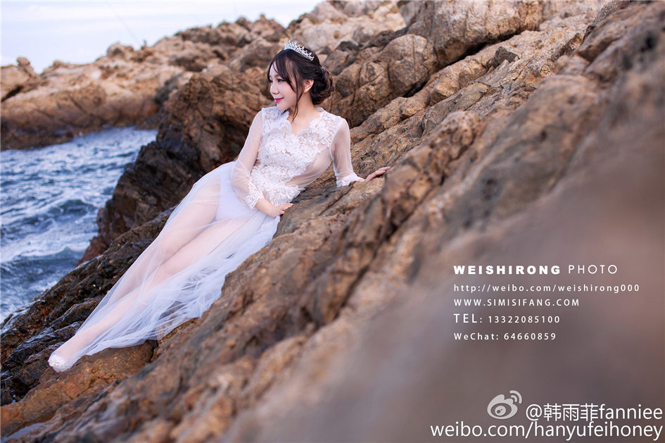 韩雨菲fanniee 平面模特性感个性写真图片