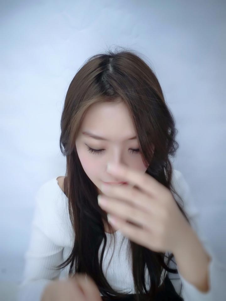 Yumi-脸蛋正身材凶的正妹