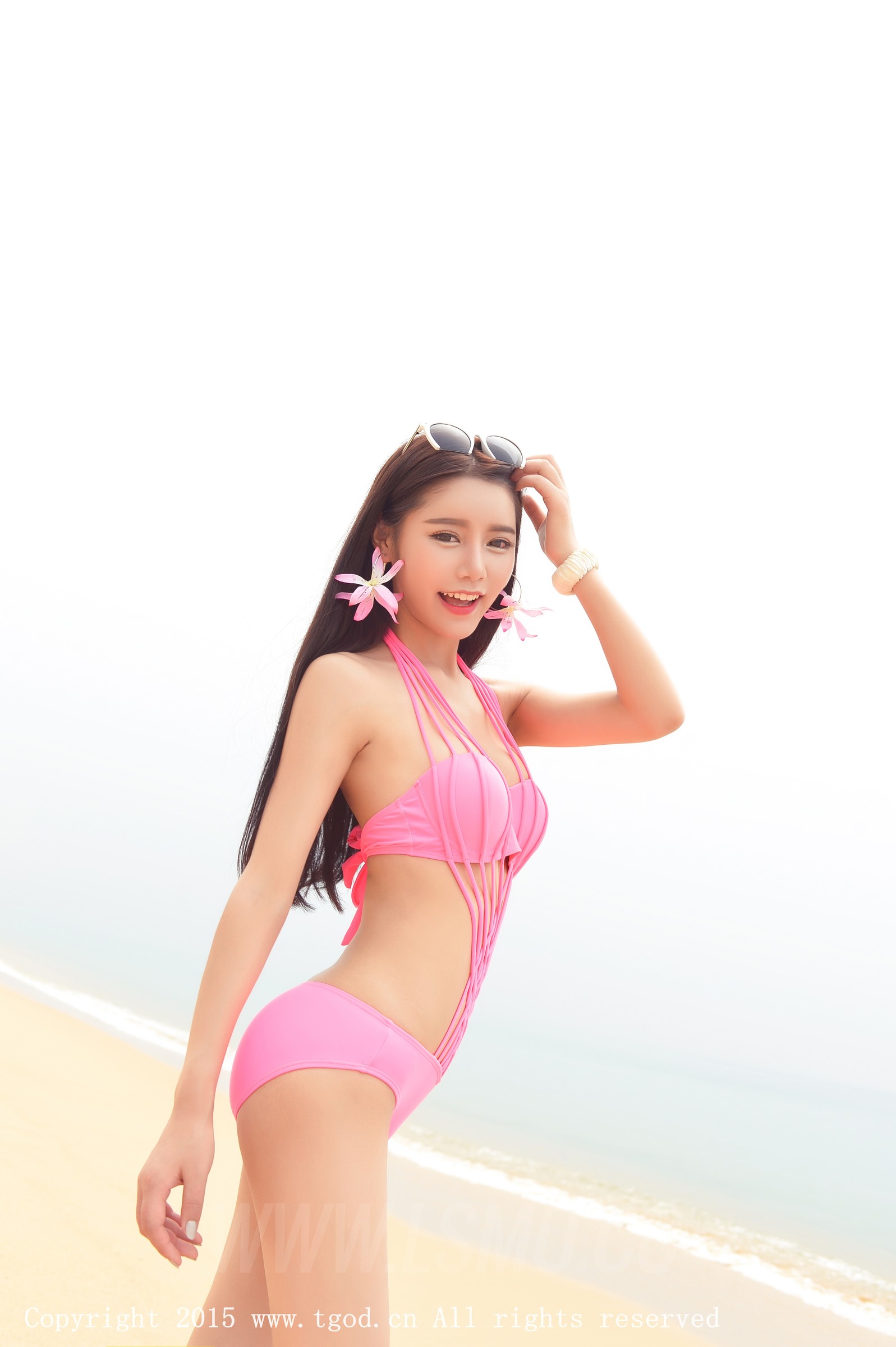 徐妍馨Mandy [TGOD推女神]高清写真图普吉岛旅拍 第二刊 ~