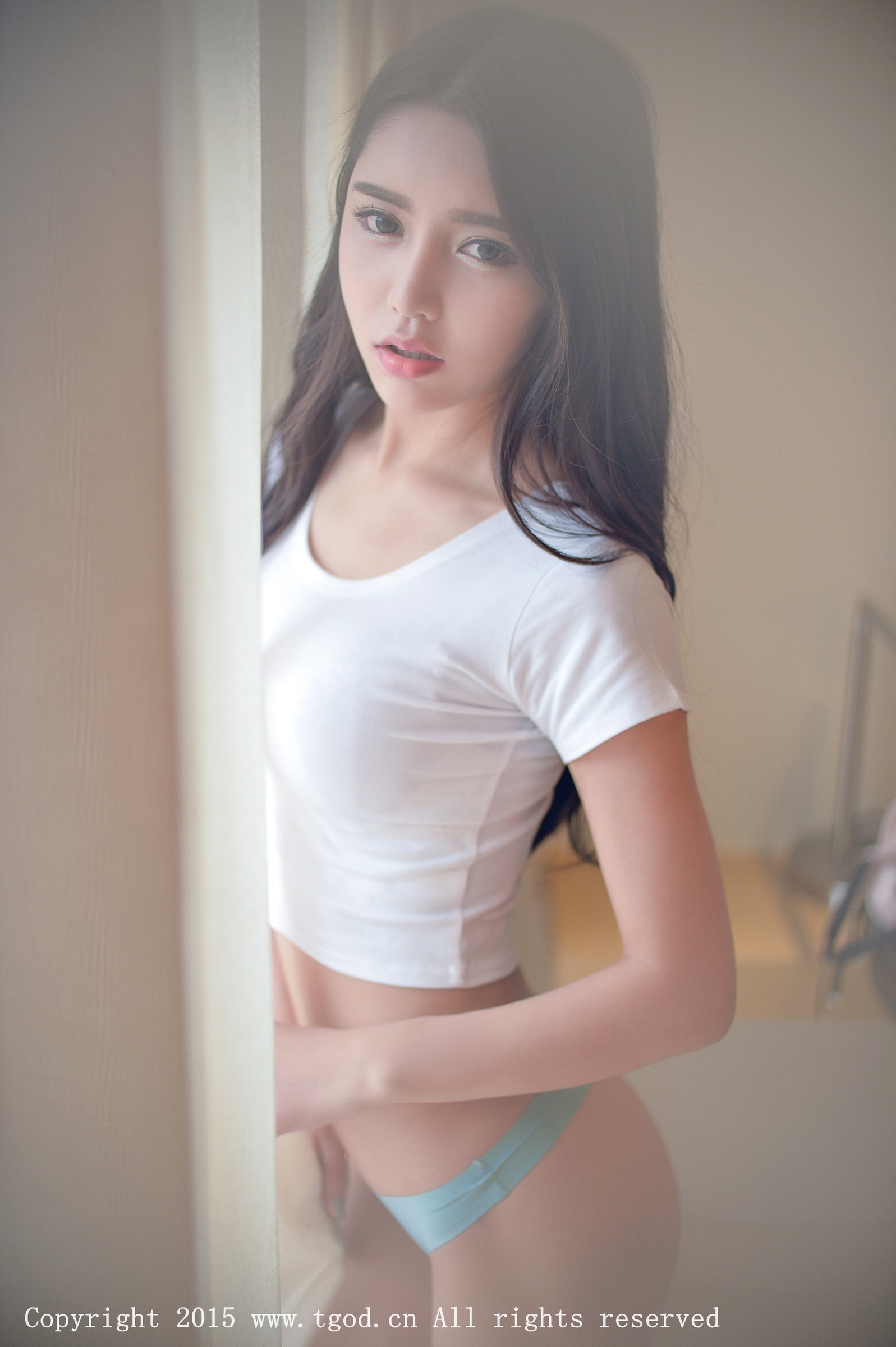 徐妍馨Mandy [TGOD推女神]高清写真图普吉岛旅拍 第三刊 ~