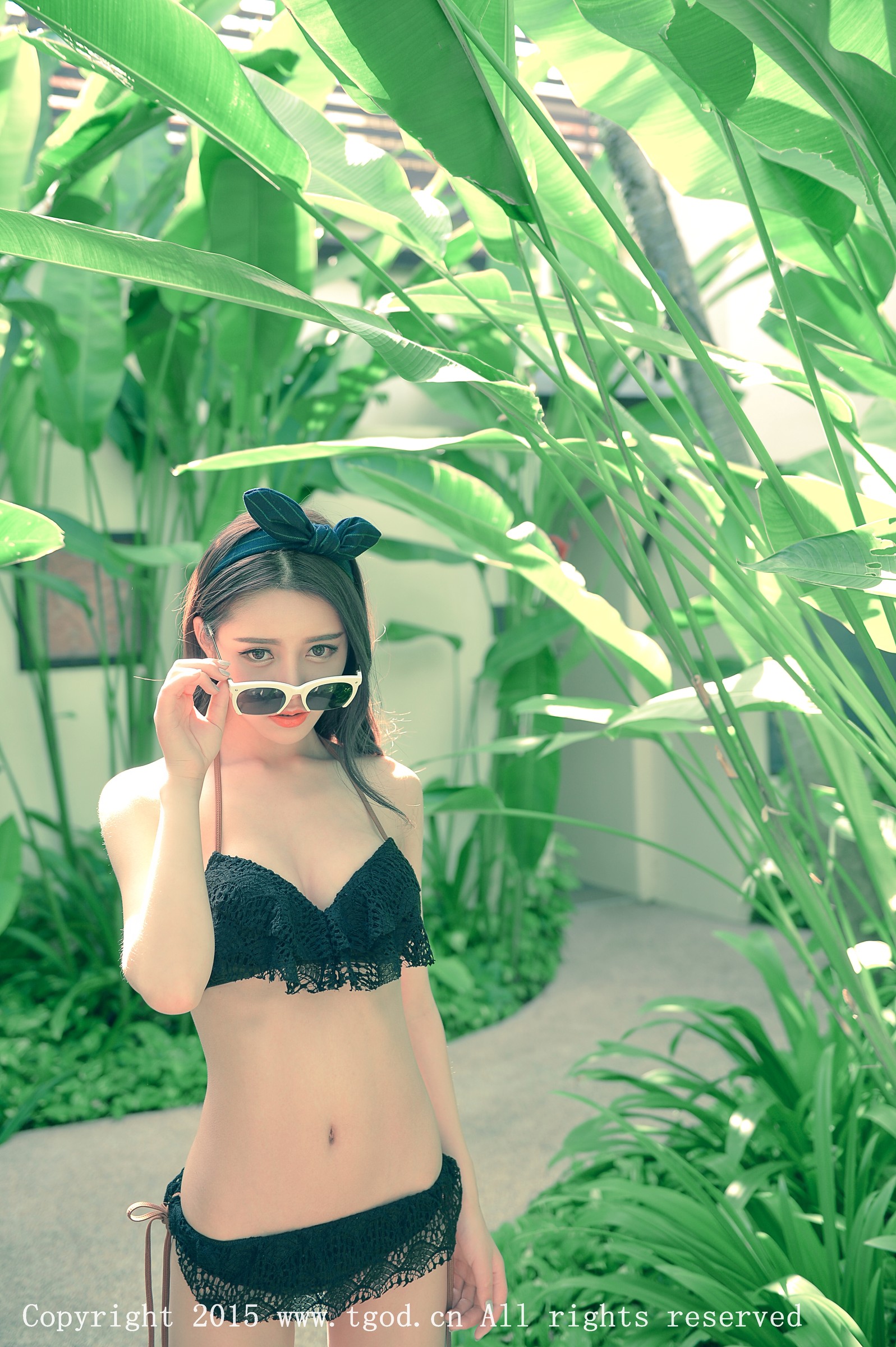 徐妍馨Mandy [TGOD推女神]高清写真图普吉岛旅拍 第四刊 ~